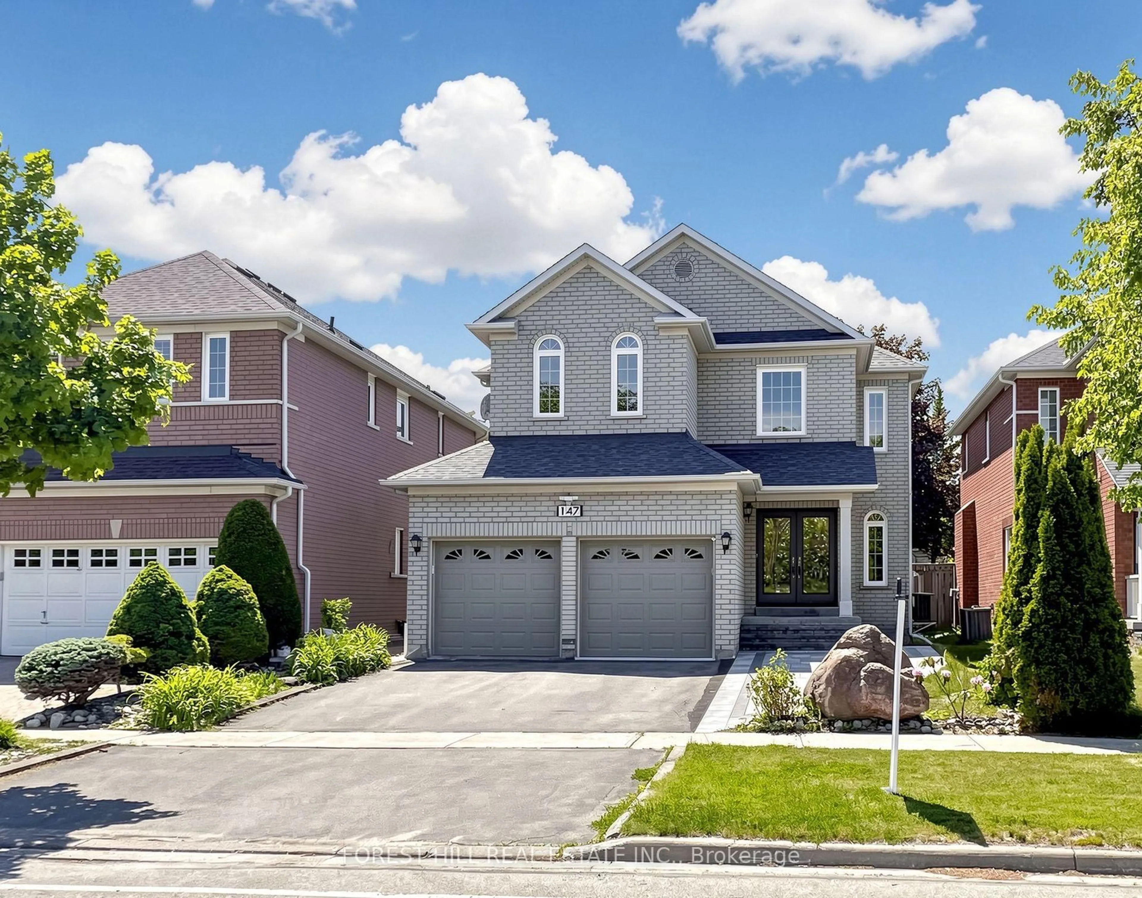 Home with brick exterior material, street for 147 Silver Linden Dr, Richmond Hill Ontario L4B 4H6