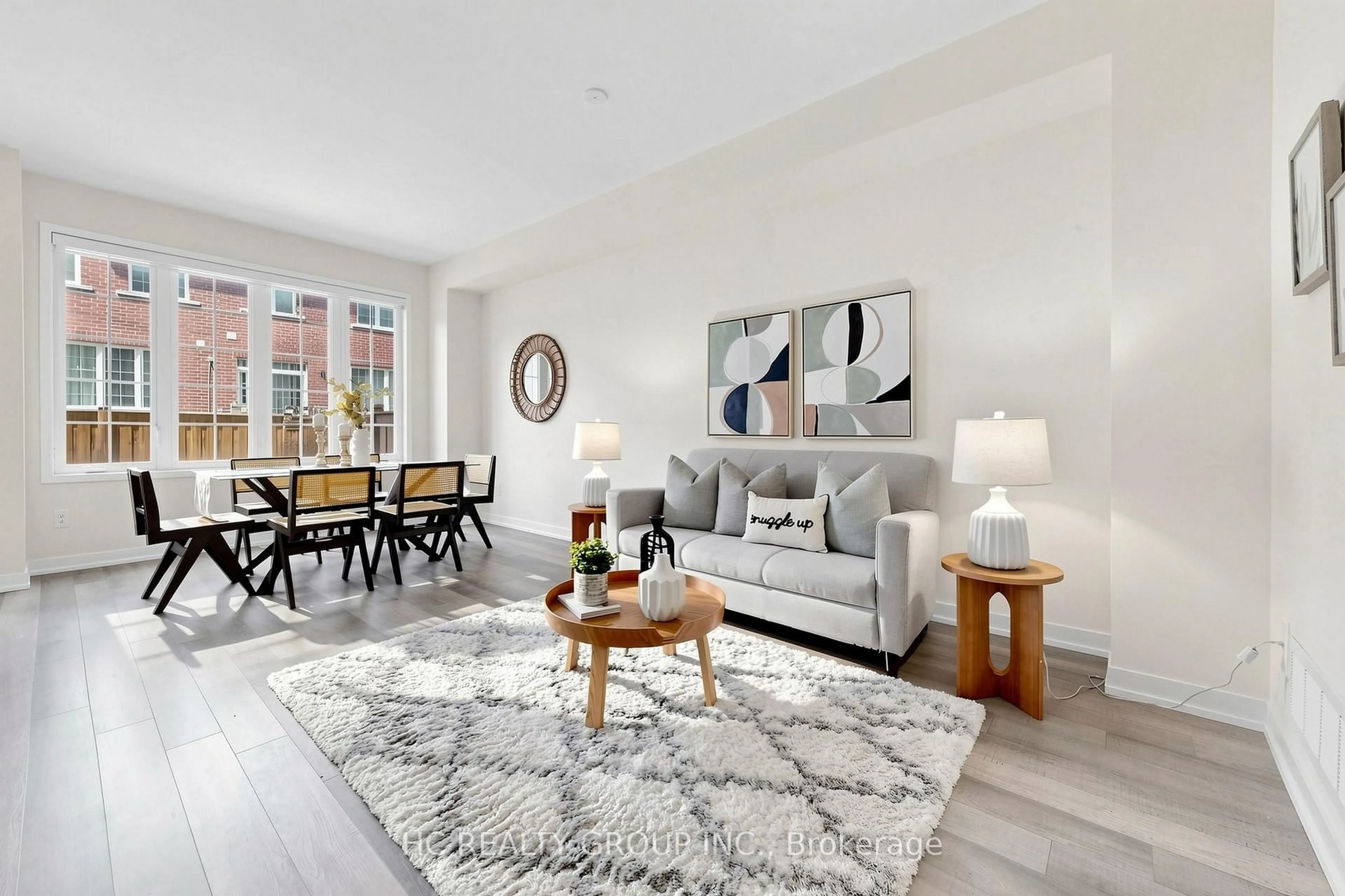 Living room with furniture, unknown for 4 Sand Hill Mews, Vaughan Ontario L6A 4Y4