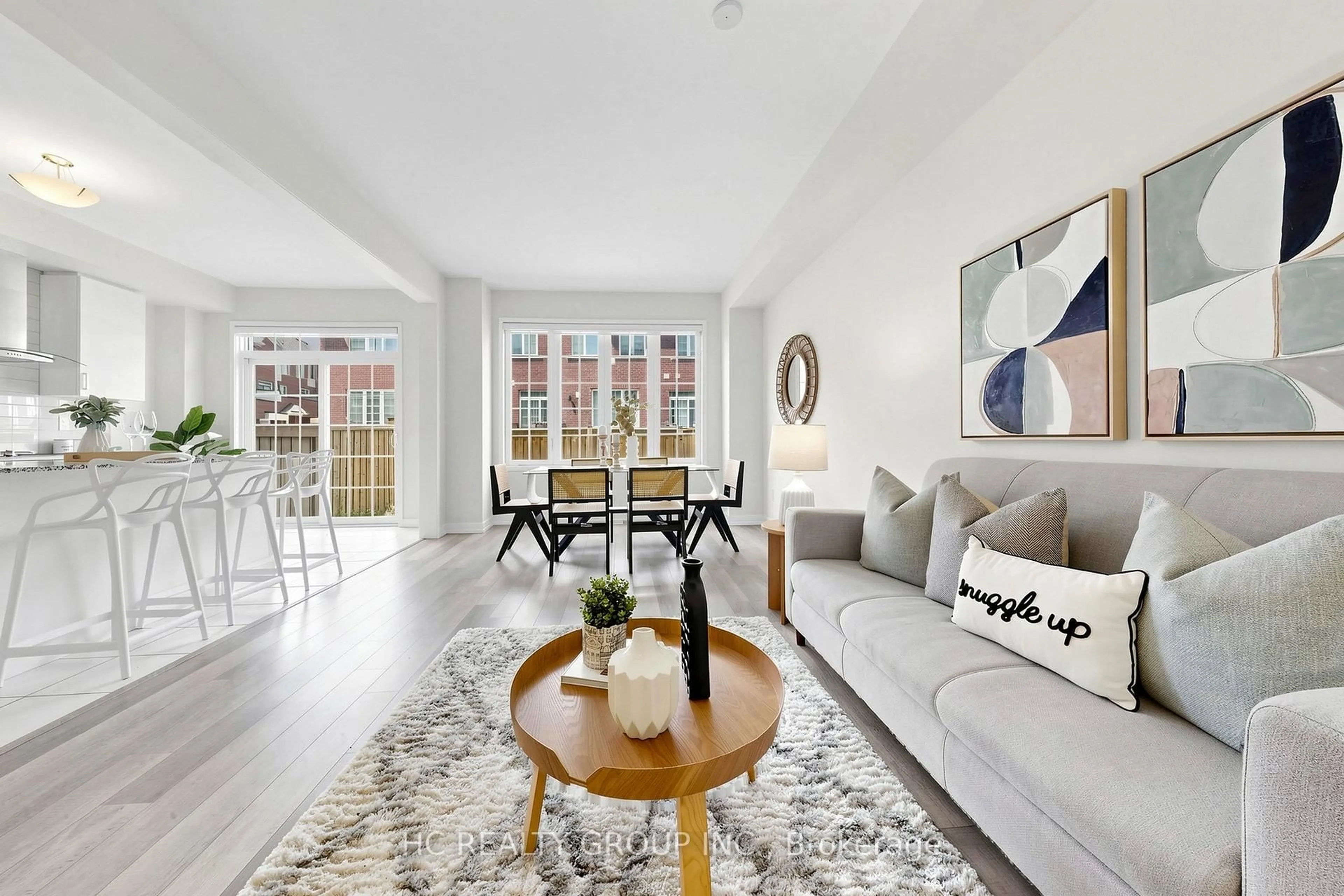 Living room with furniture, unknown for 4 Sand Hill Mews, Vaughan Ontario L6A 4Y4