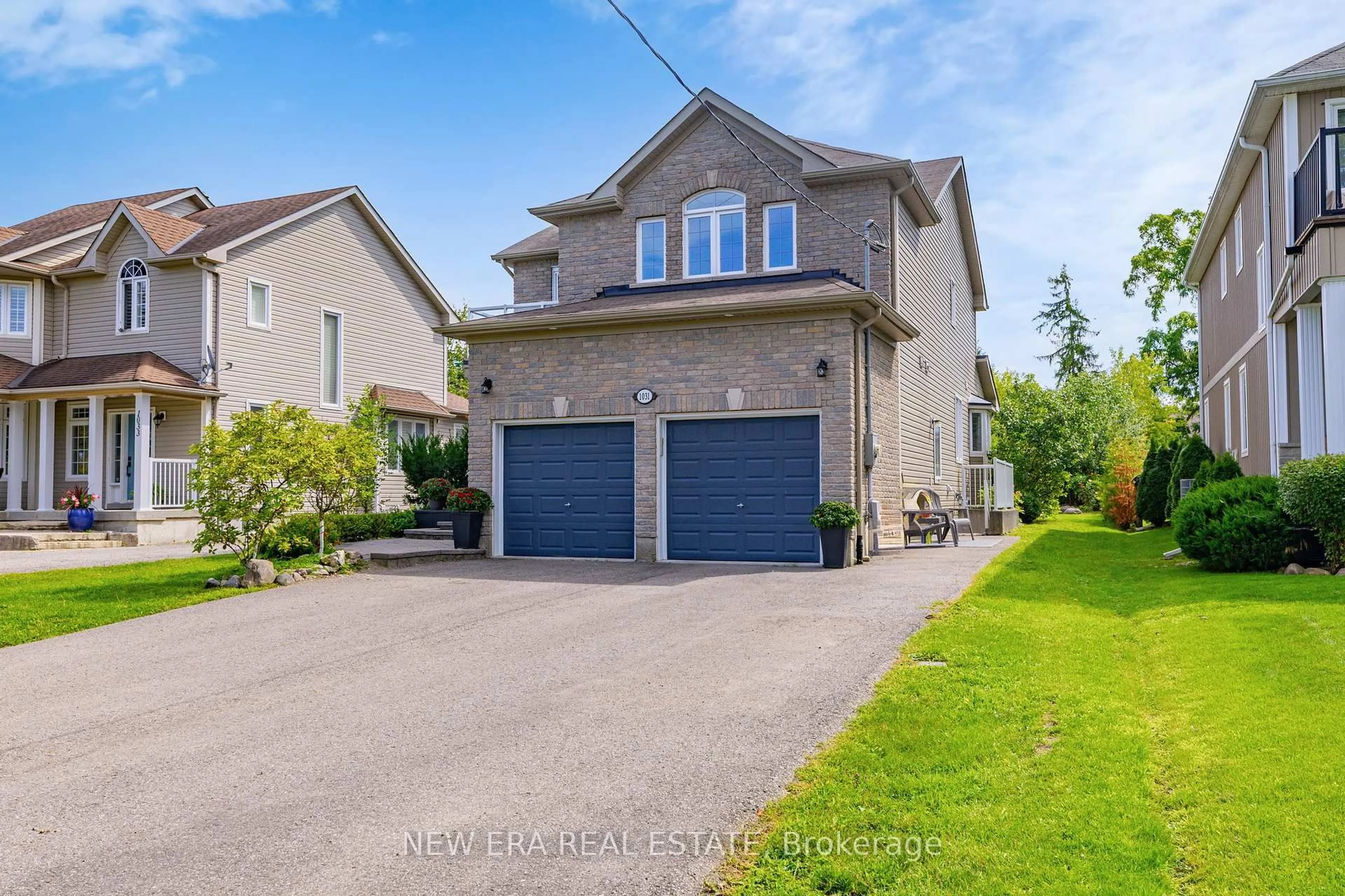Unknown for 1031 Lake Dr, Georgina Ontario L4P 3E9