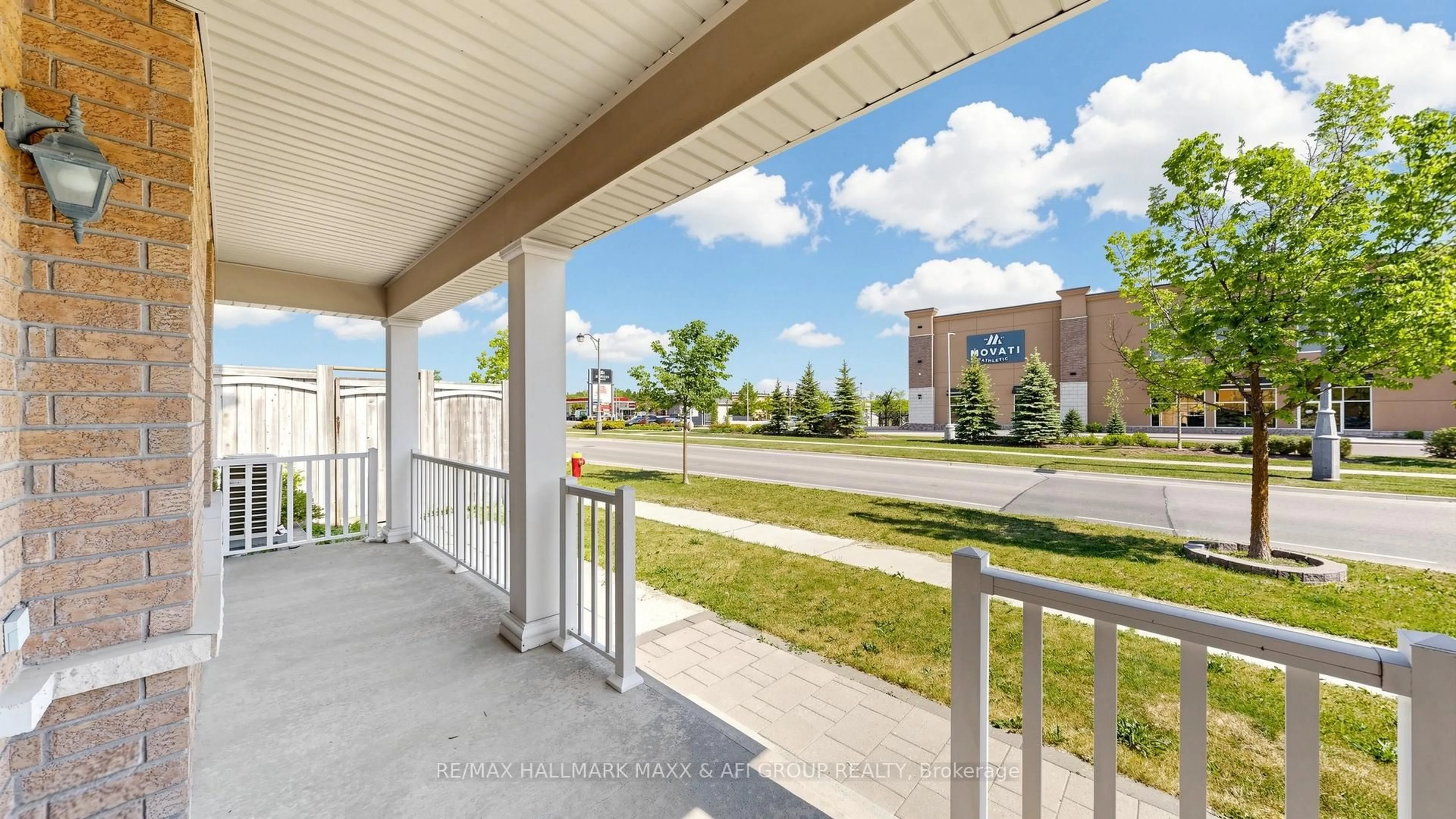 Patio, unknown for 1 Vandervoort Dr, Richmond Hill Ontario L4E 0C6