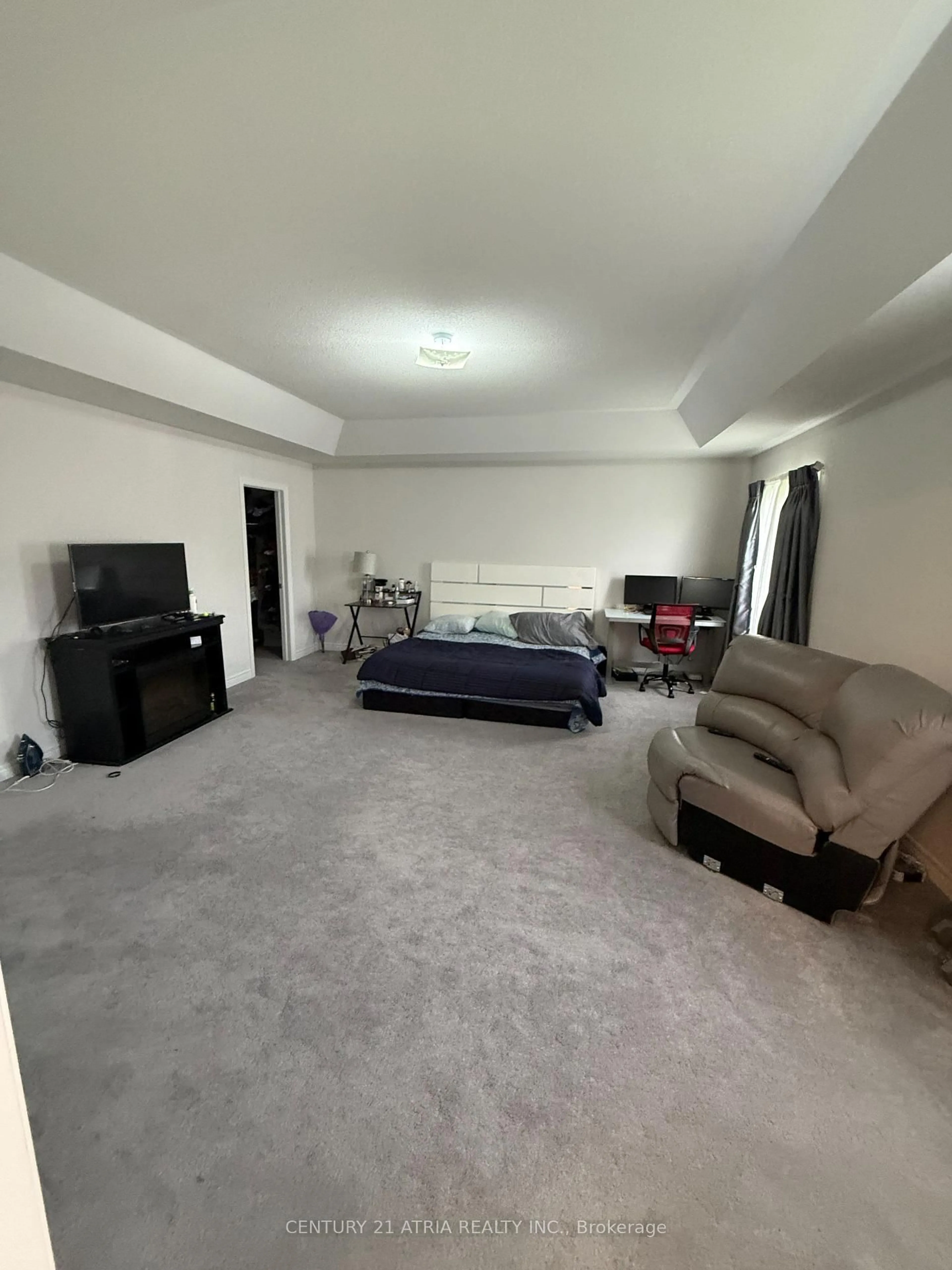 A pic of a room for 1469 Davis Loop, Innisfil Ontario L0L 1W0