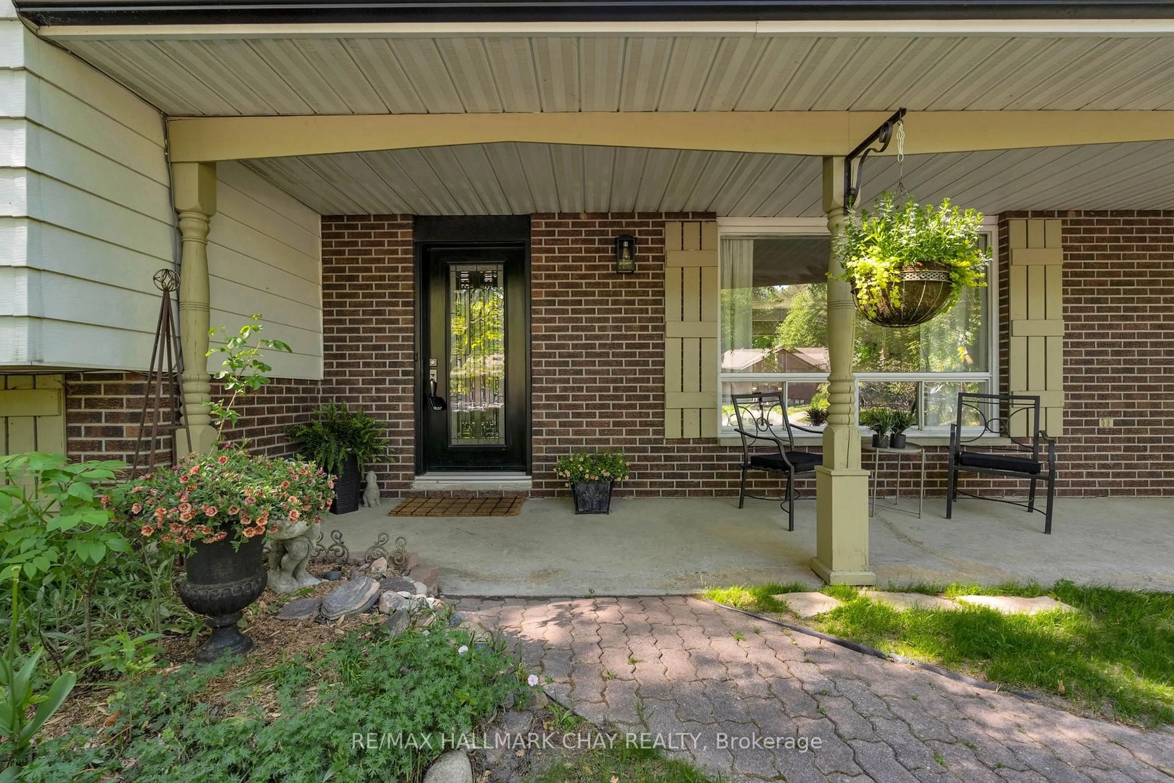 Unknown for 3724 Whitecap Dr, Innisfil Ontario L9S 2L4