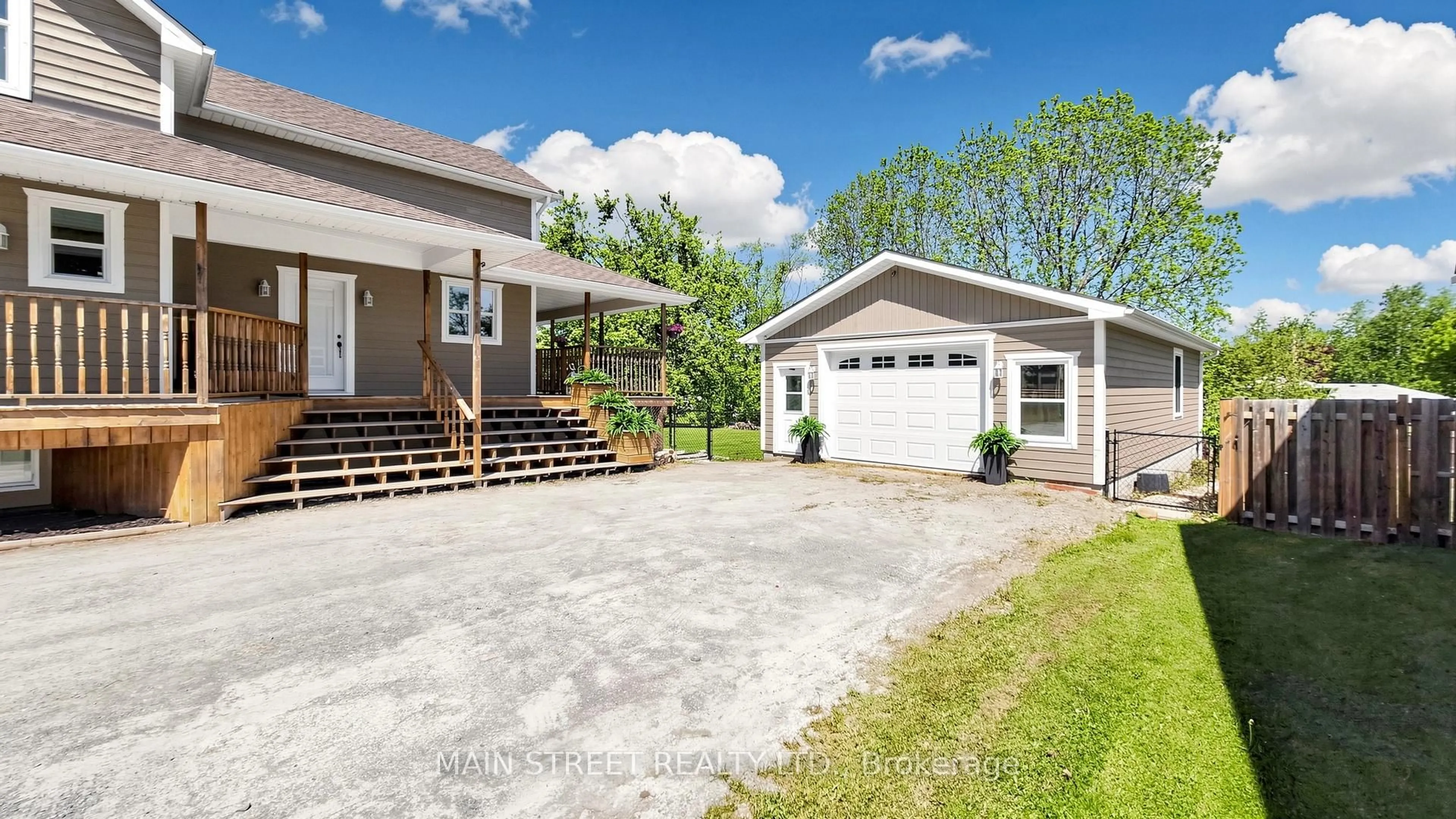 Unknown for 10292 Ravenshoe Rd, Georgina Ontario L0C 1L0