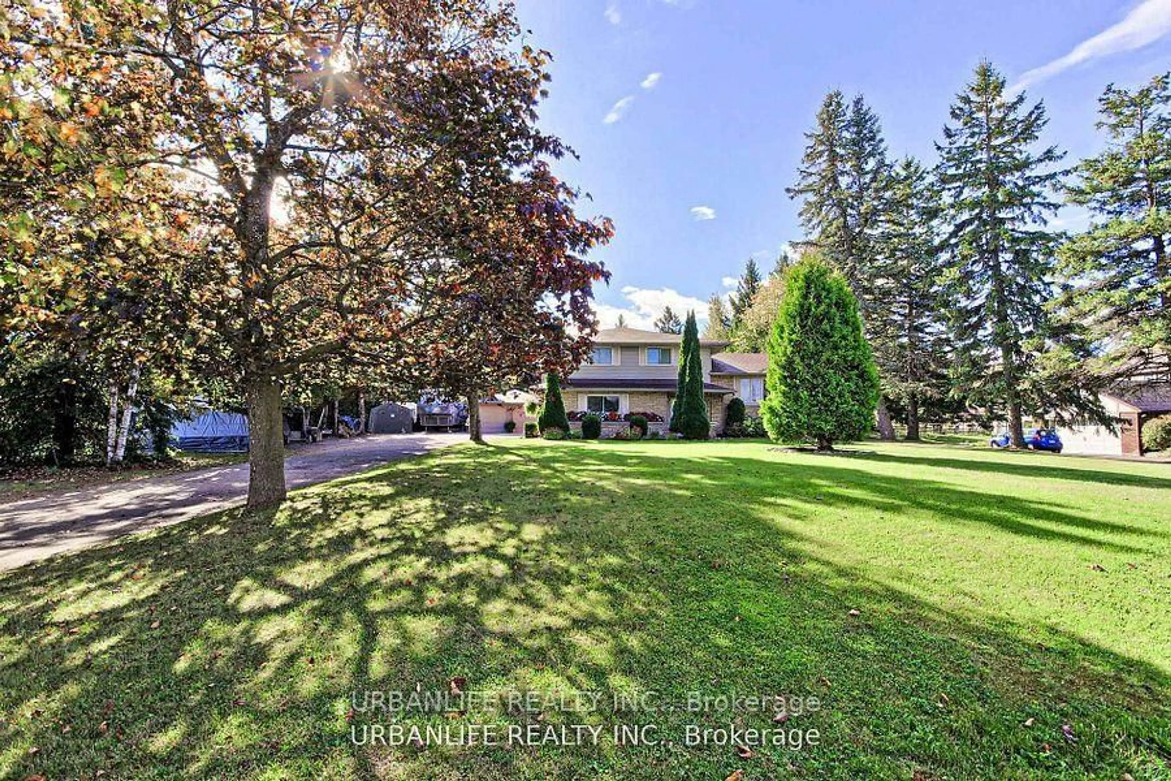 A pic from outside/outdoor area/front of a property/back of a property/a pic from drone, unknown for 739 Regional Rd. 13 Rd, Uxbridge Ontario L0C 1C0