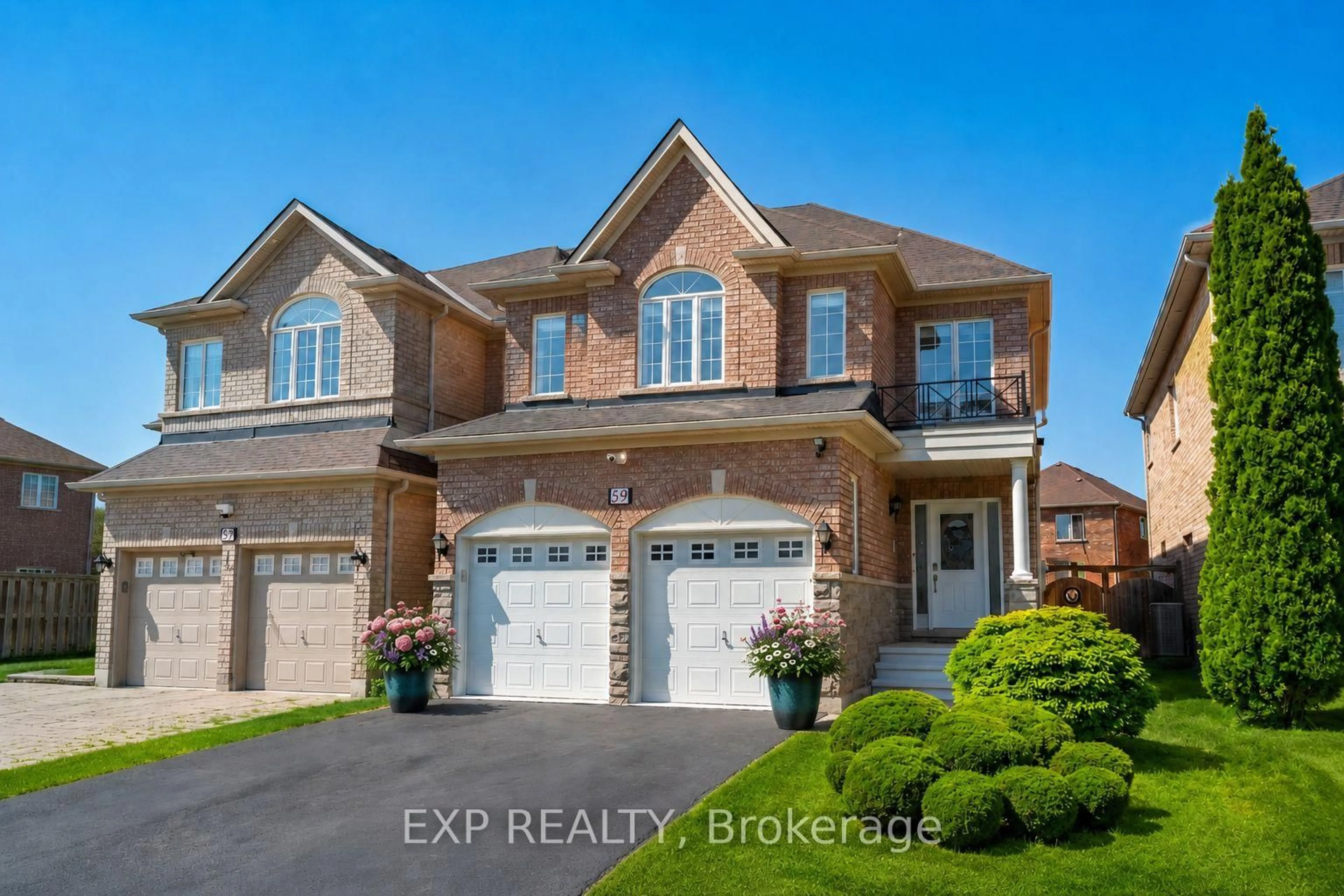 Home with brick exterior material, street for 59 Melbourne Dr, Richmond Hill Ontario L4S 2V2