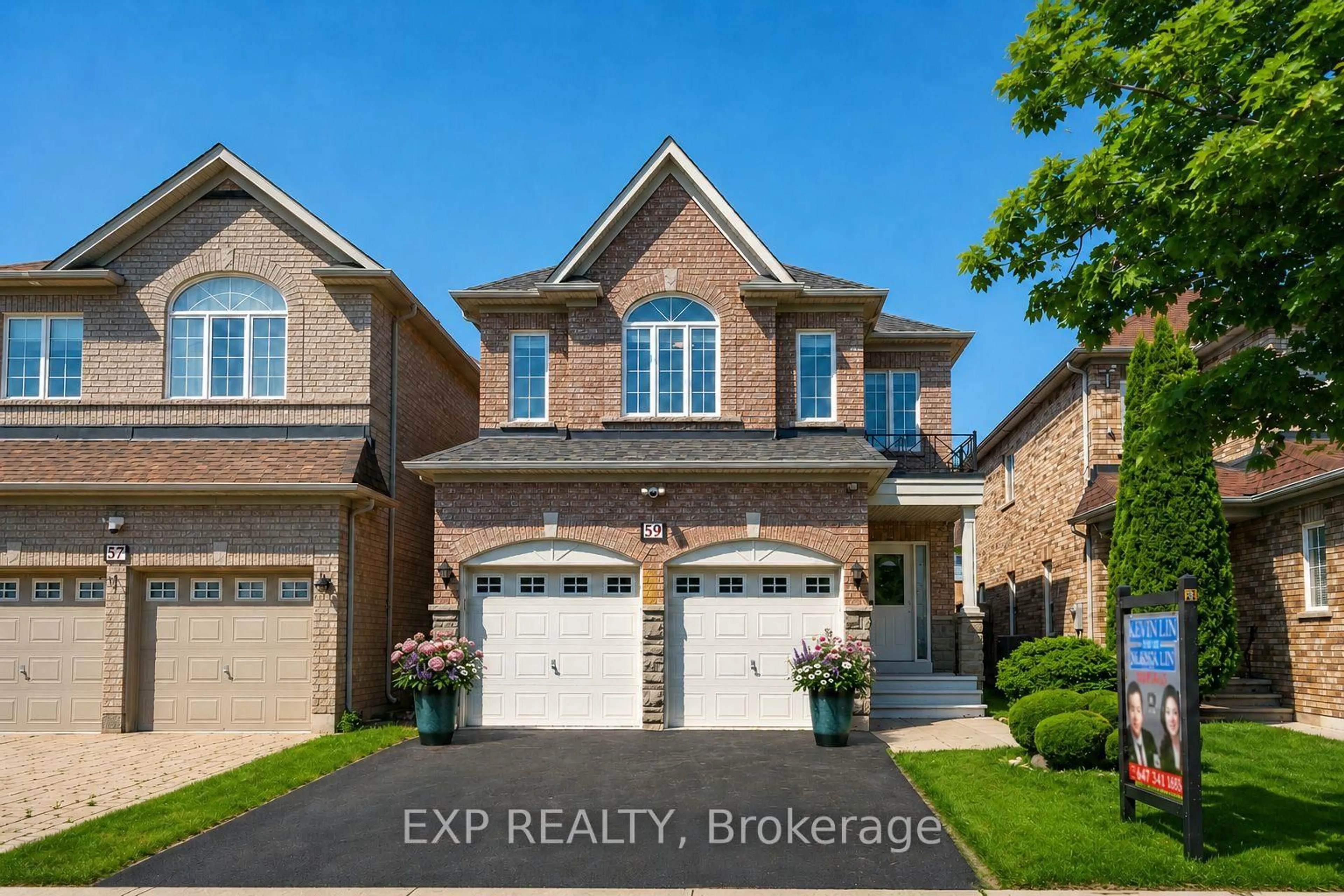 Home with brick exterior material, street for 59 Melbourne Dr, Richmond Hill Ontario L4S 2V2