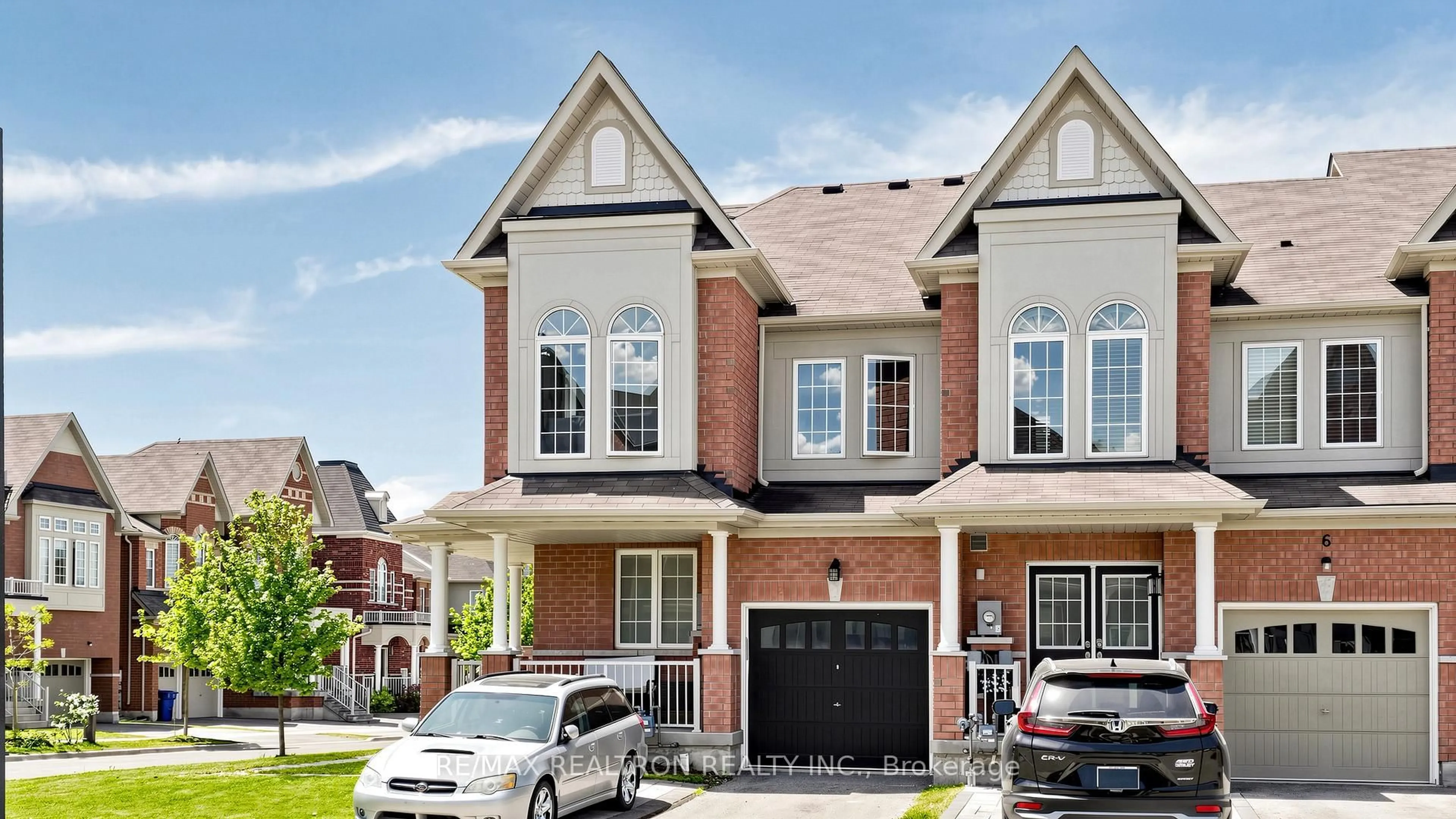 Home with brick exterior material, street for 2 Flute St, Whitchurch-Stouffville Ontario L4A 4N9