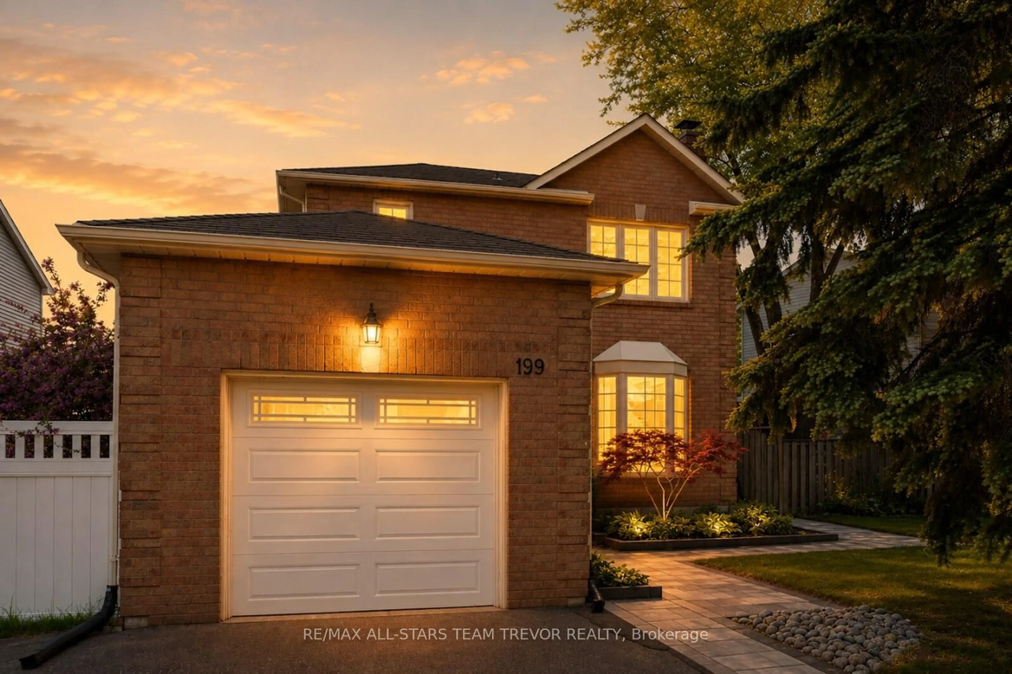 Home with brick exterior material, street for 199 Carrick Ave, Georgina Ontario L4P 3N7