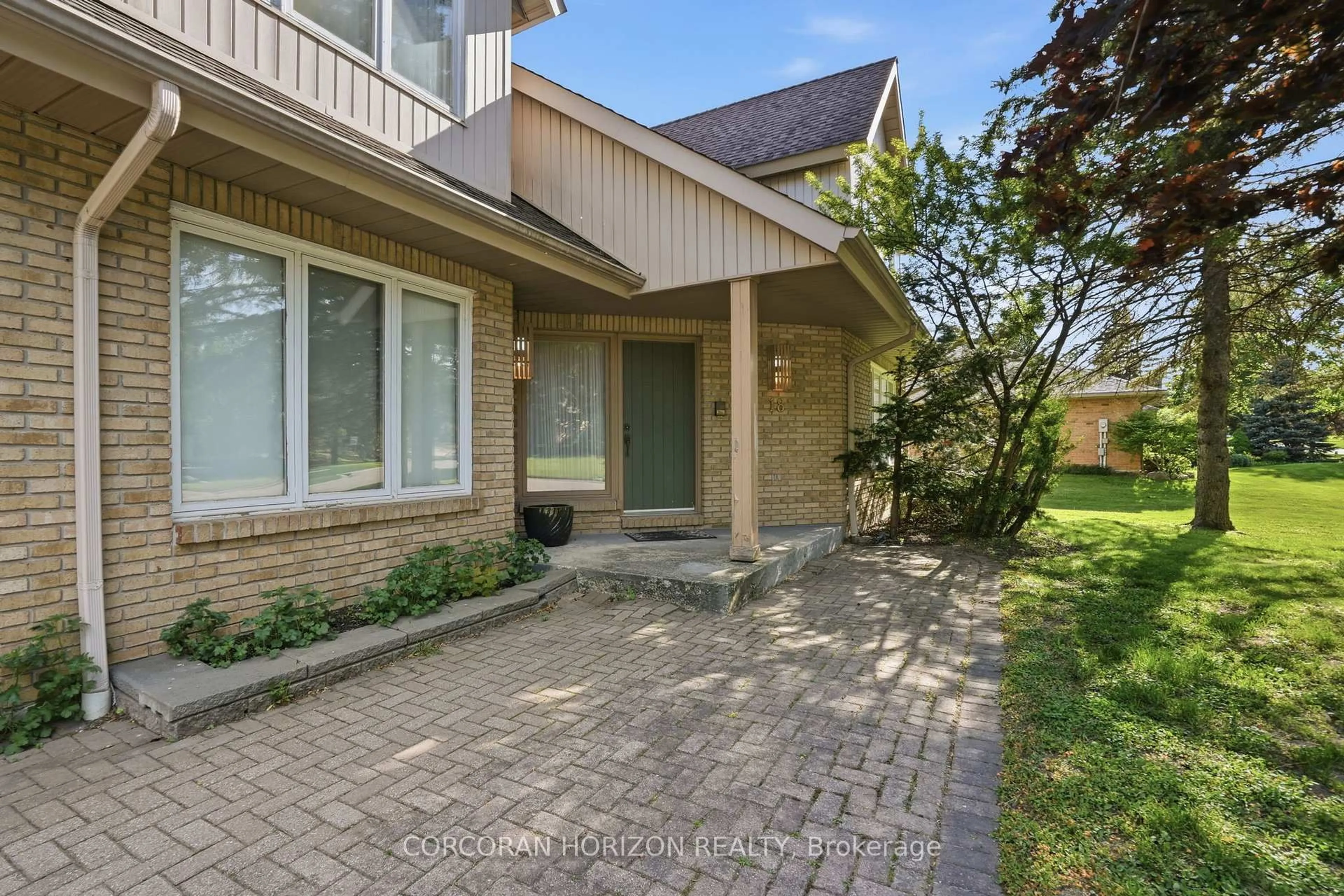 Home with brick exterior material, street for 18 Curtis Cres, King Ontario L7B 1C3