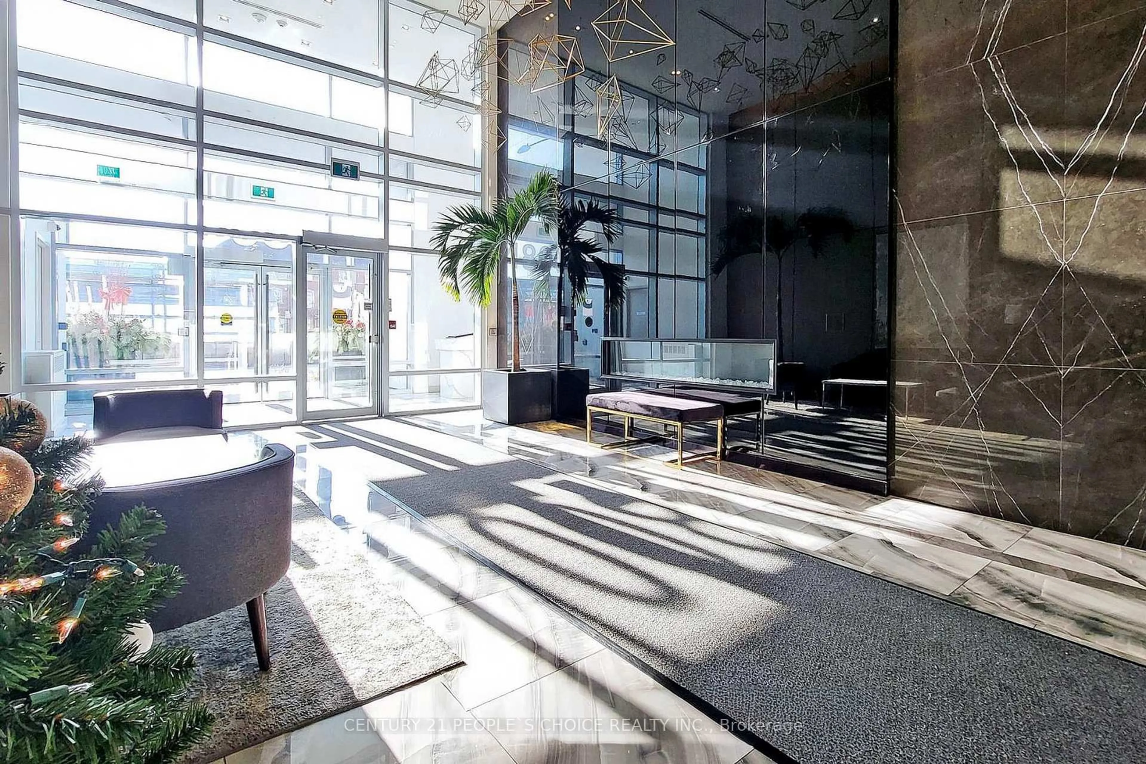 Lobby for 4800 Highway 7 Rd #110, Vaughan Ontario L4L 1H8
