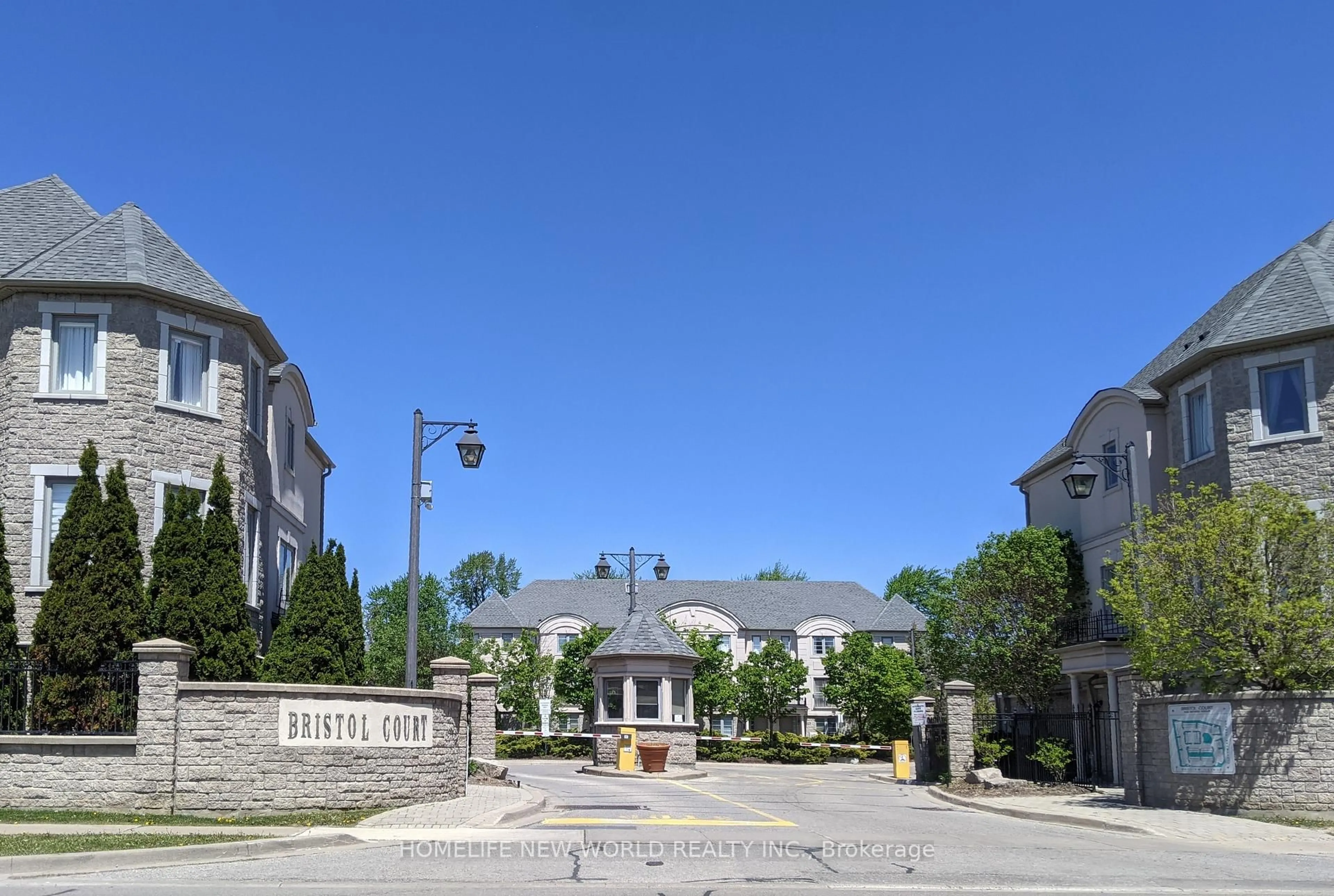 Unknown for 9133 Bayview Ave #38, Richmond Hill Ontario L4B 4C5