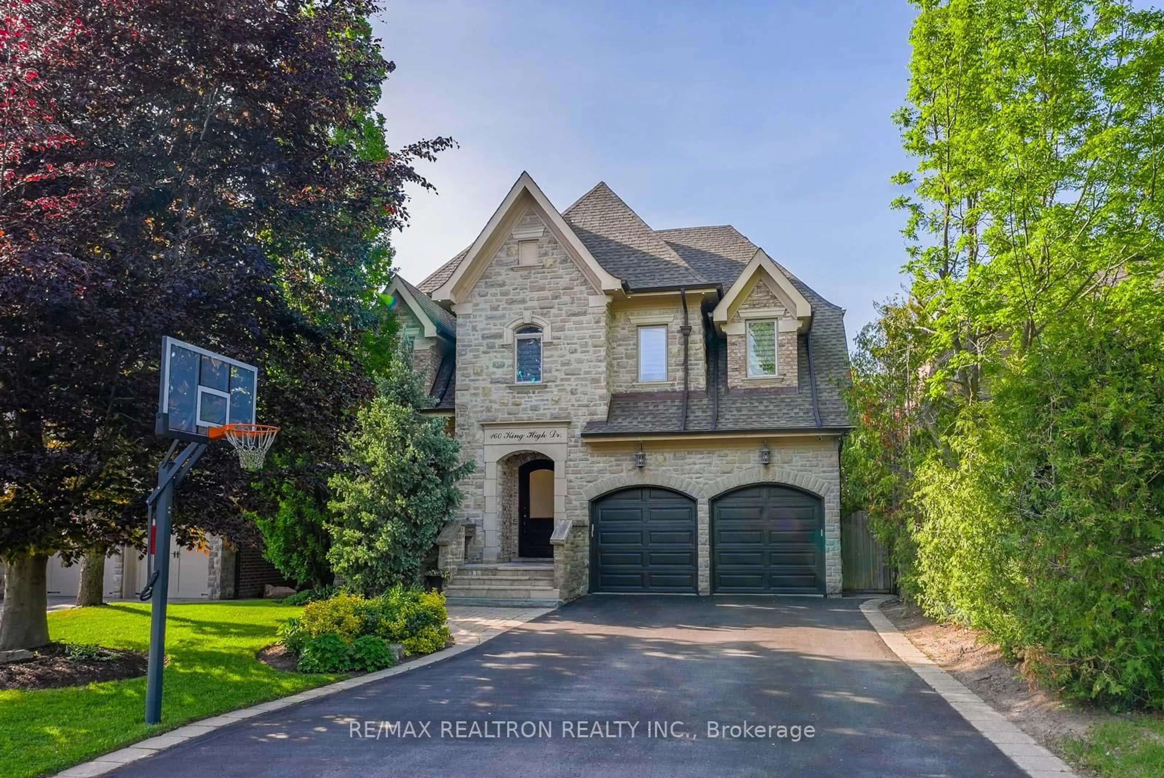 Home with brick exterior material, street for 160 King High Dr, Vaughan Ontario L4J 3N5
