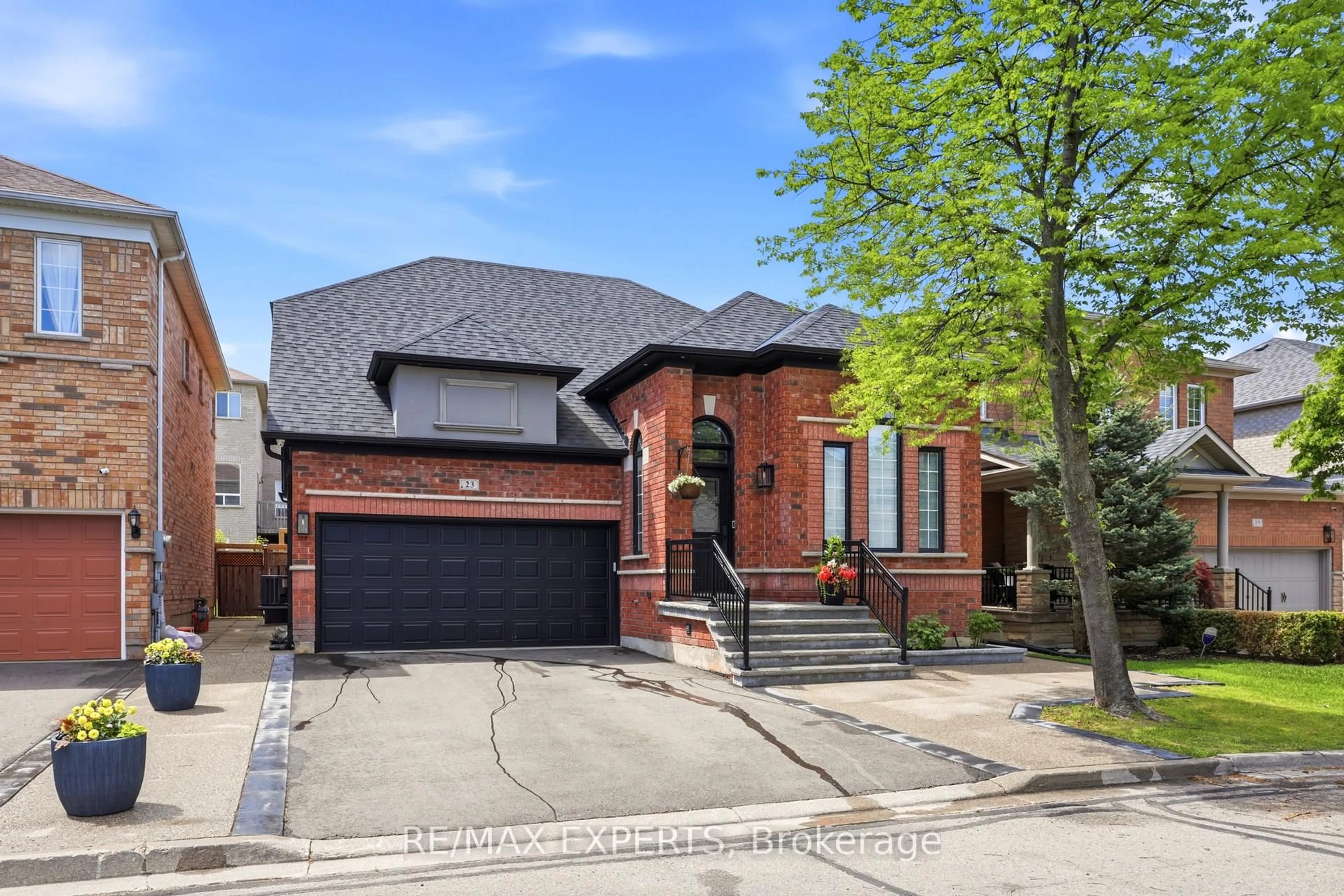 Home with brick exterior material, street for 23 Shadetree Cres, Vaughan Ontario L4H 1Y3