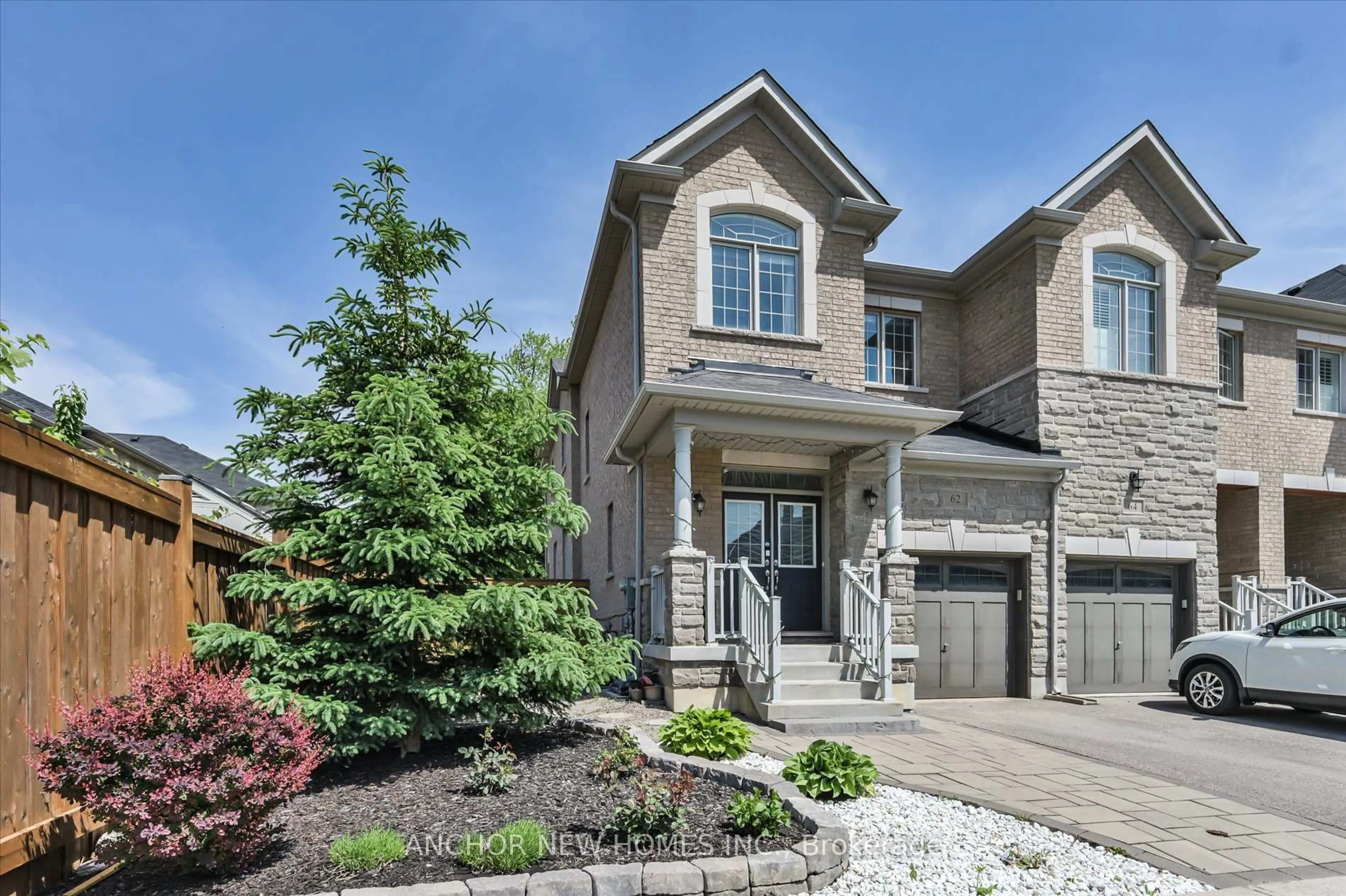 Home with brick exterior material, street for 62 Paper Mills Cres, Richmond Hill Ontario L4E 0V4