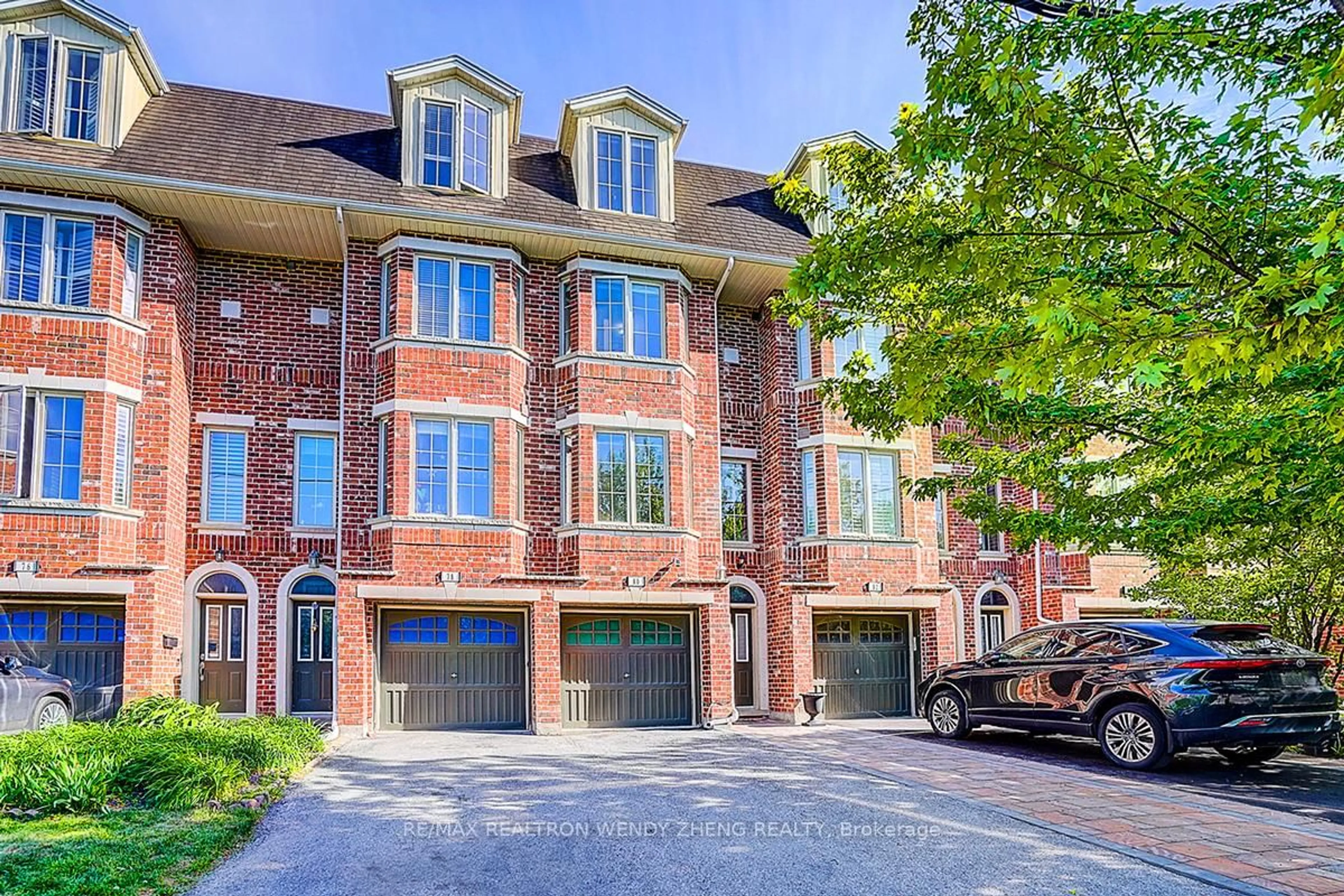 Home with brick exterior material, street for 80 Benson Ave, Richmond Hill Ontario L4C 4E7