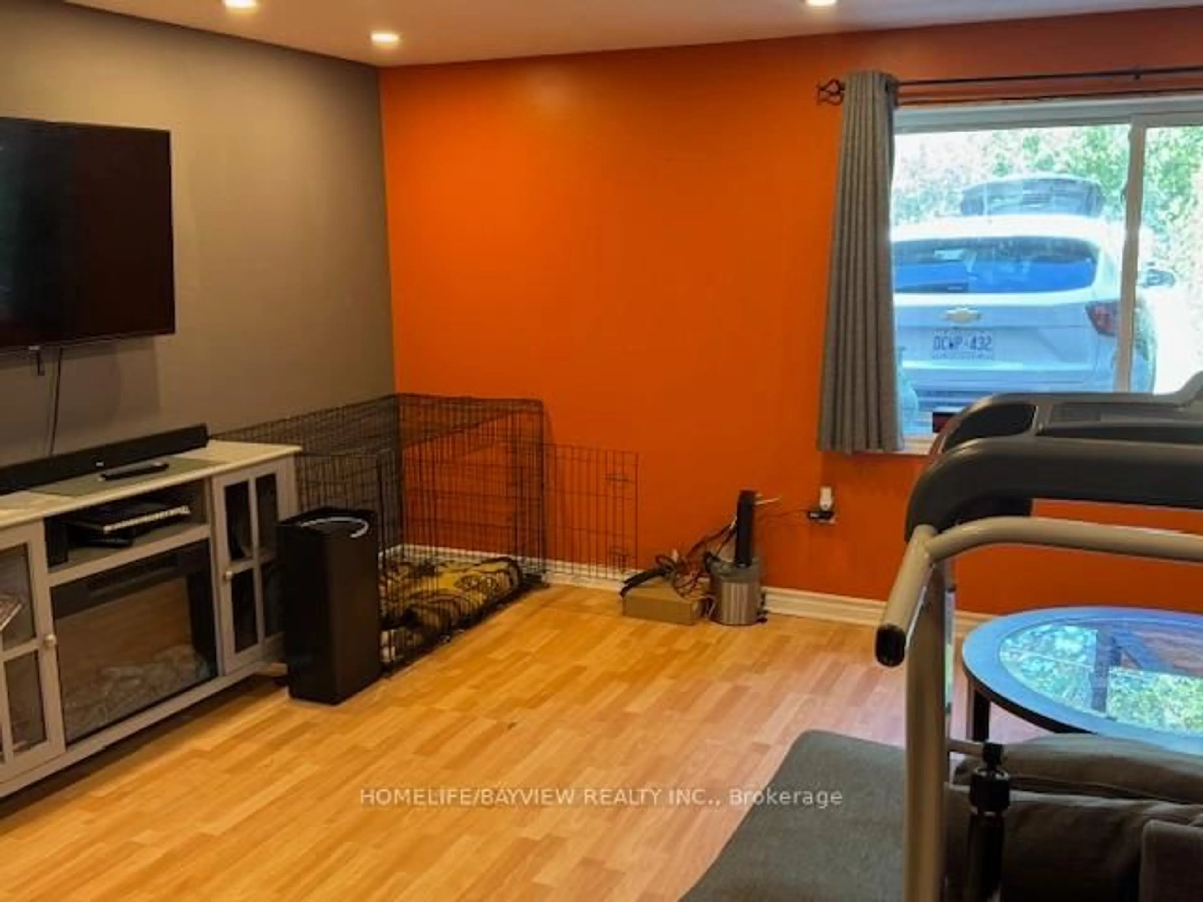 A pic of a room for 34 River Dr, Essa Ontario L0M 1B0
