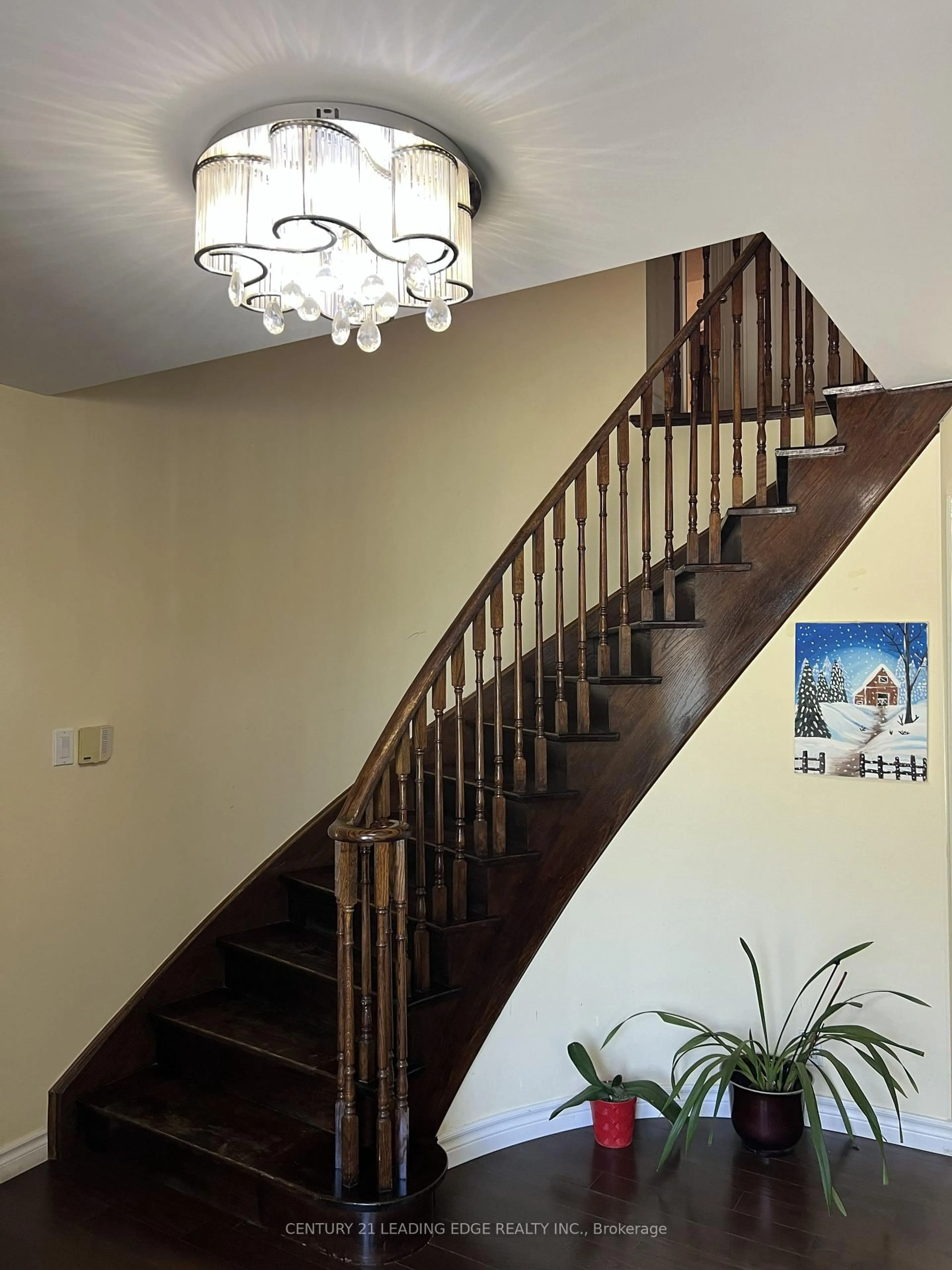 Stairs for 1 Lockridge Ave, Markham Ontario L3R 7S6