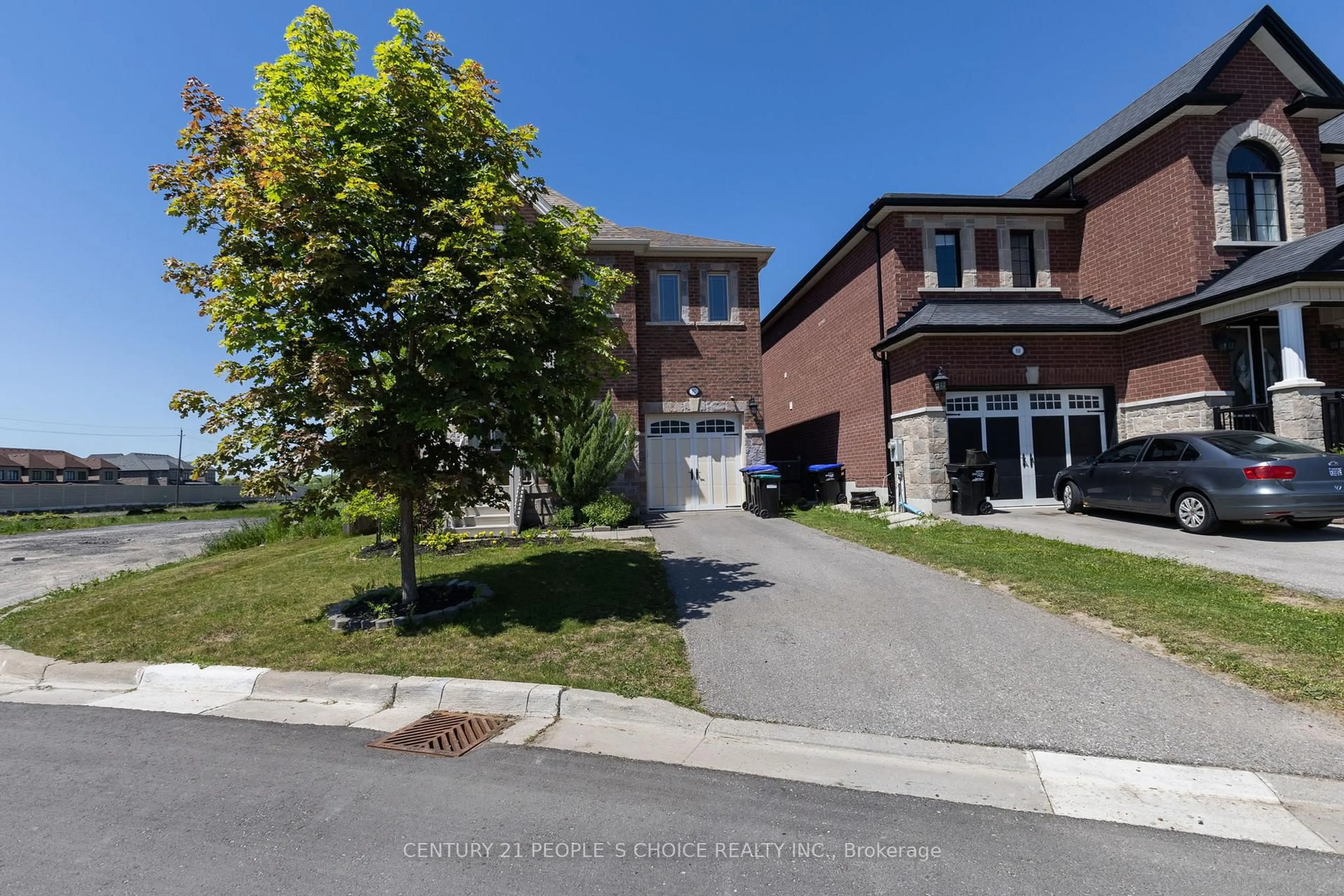A pic from outside/outdoor area/front of a property/back of a property/a pic from drone, street for 90 Morrison Ave, New Tecumseth Ontario L9R 0R4