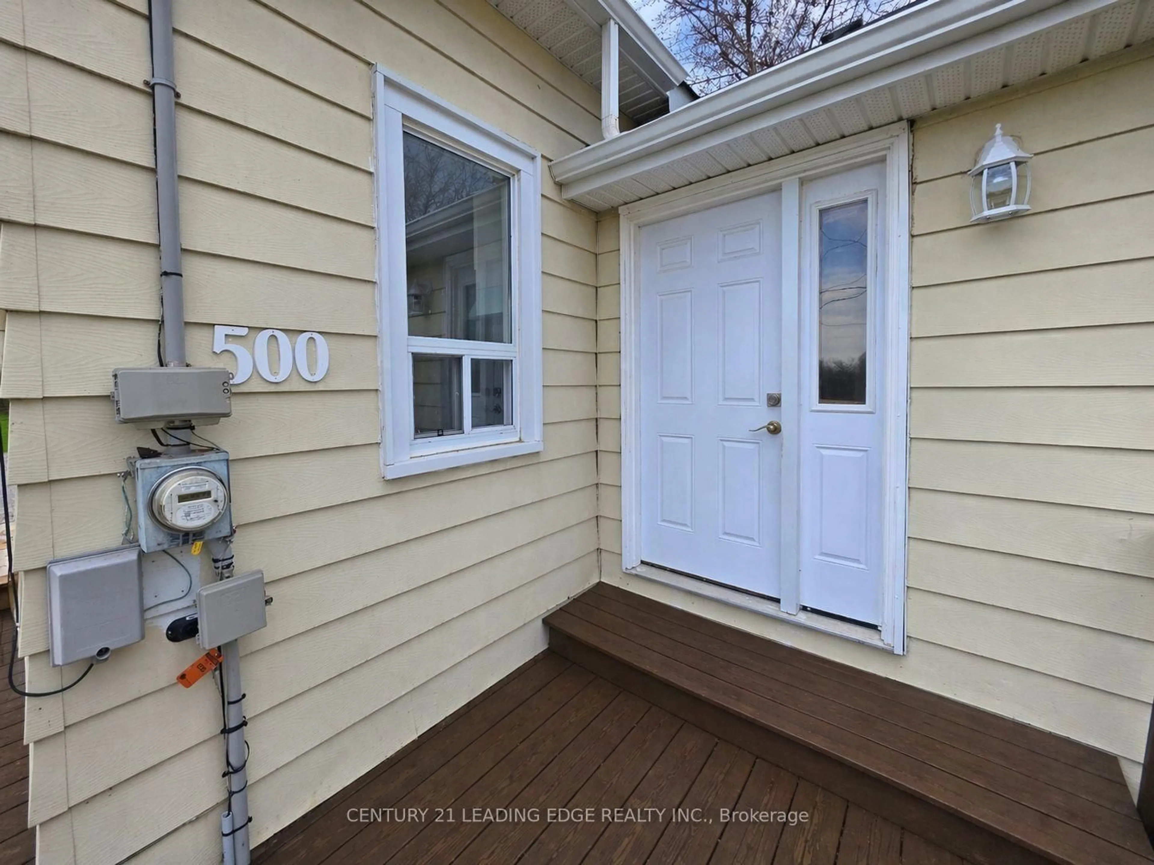 Unknown for 500 The Queensway South, Georgina Ontario L4P 2E3
