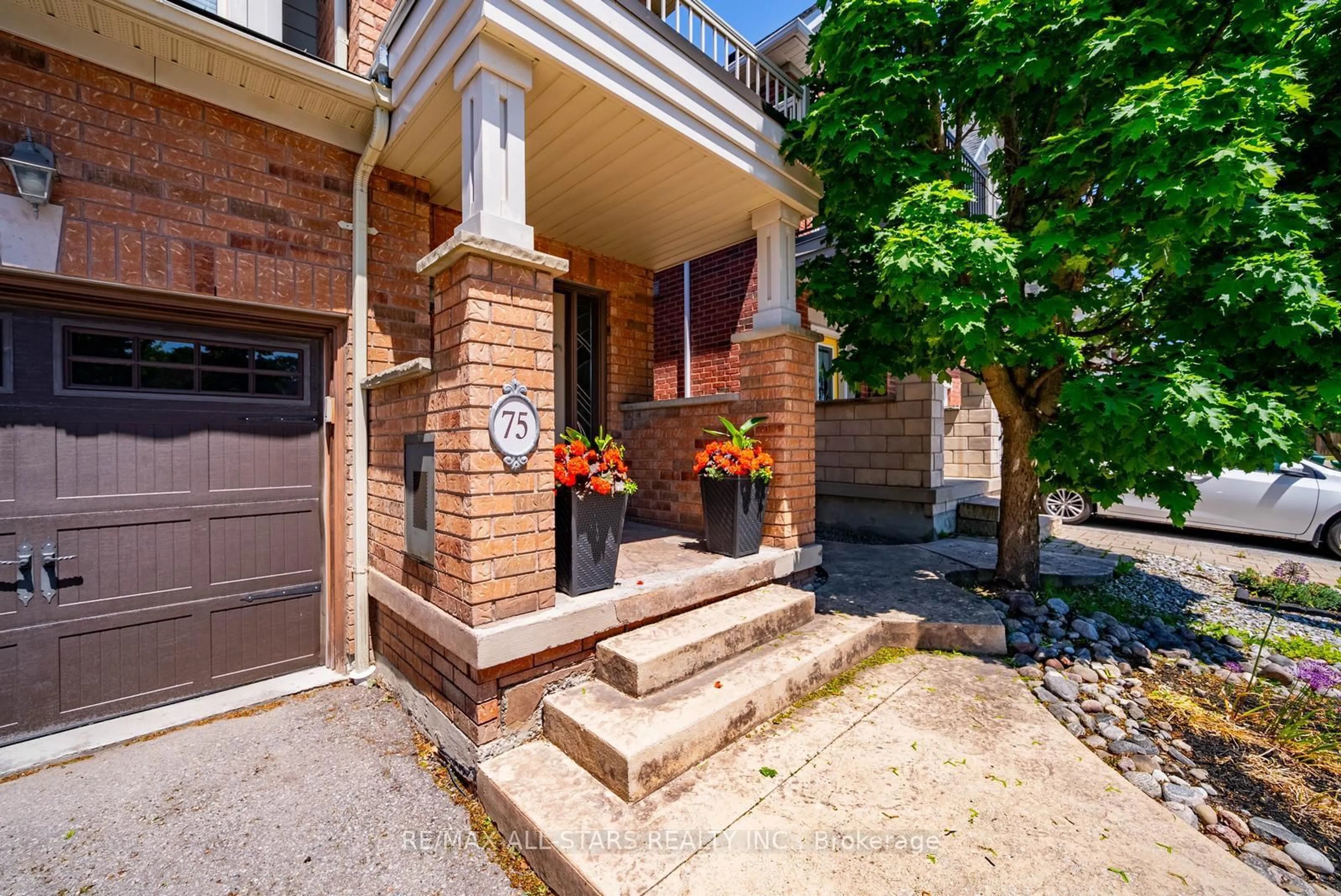 Unknown for 75 Northwest Passage Ave, Whitchurch-Stouffville Ontario L4A 0T2