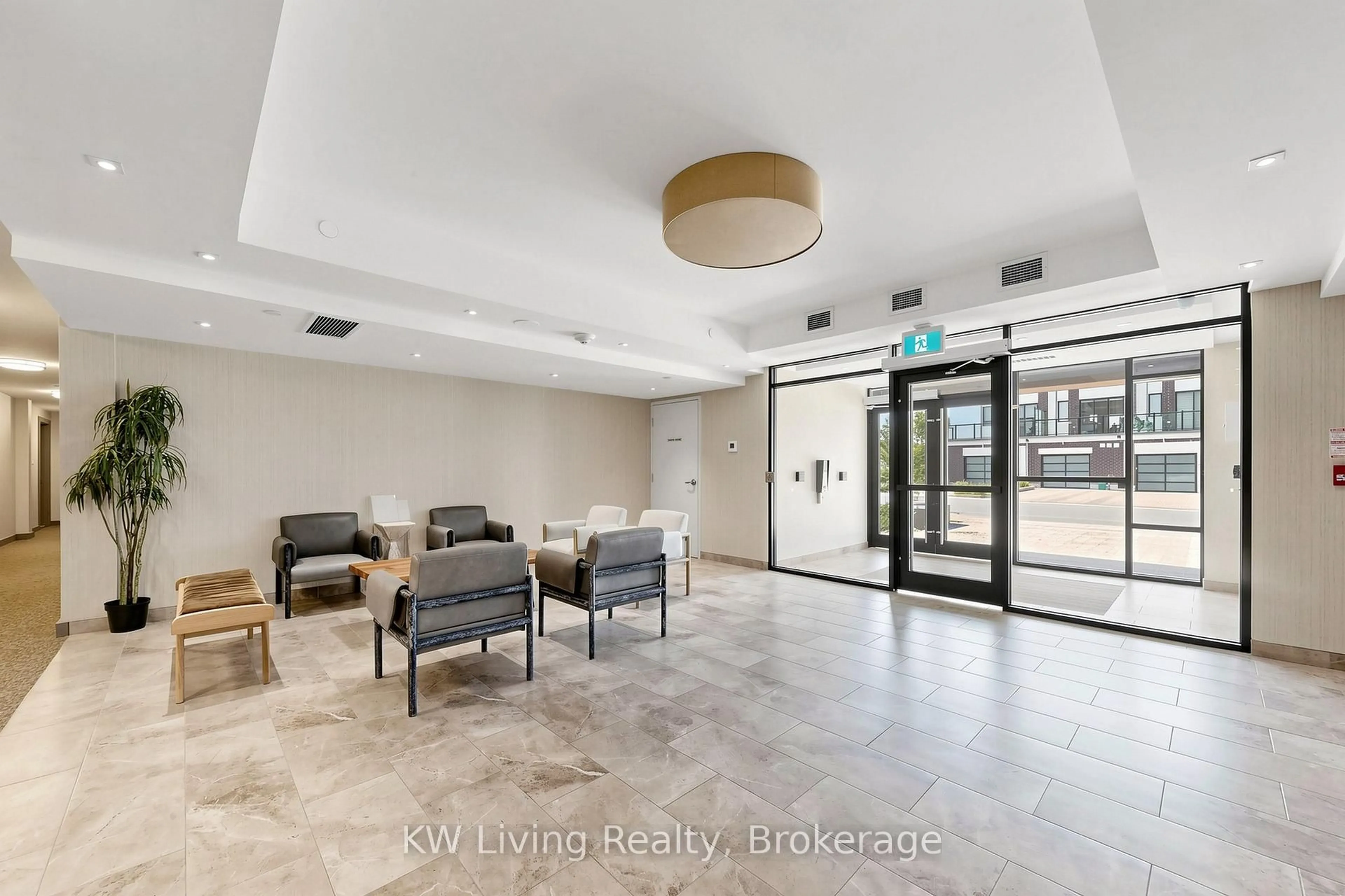 Indoor foyer for 1 Climo Lane #202, Markham Ontario L6E 0V8