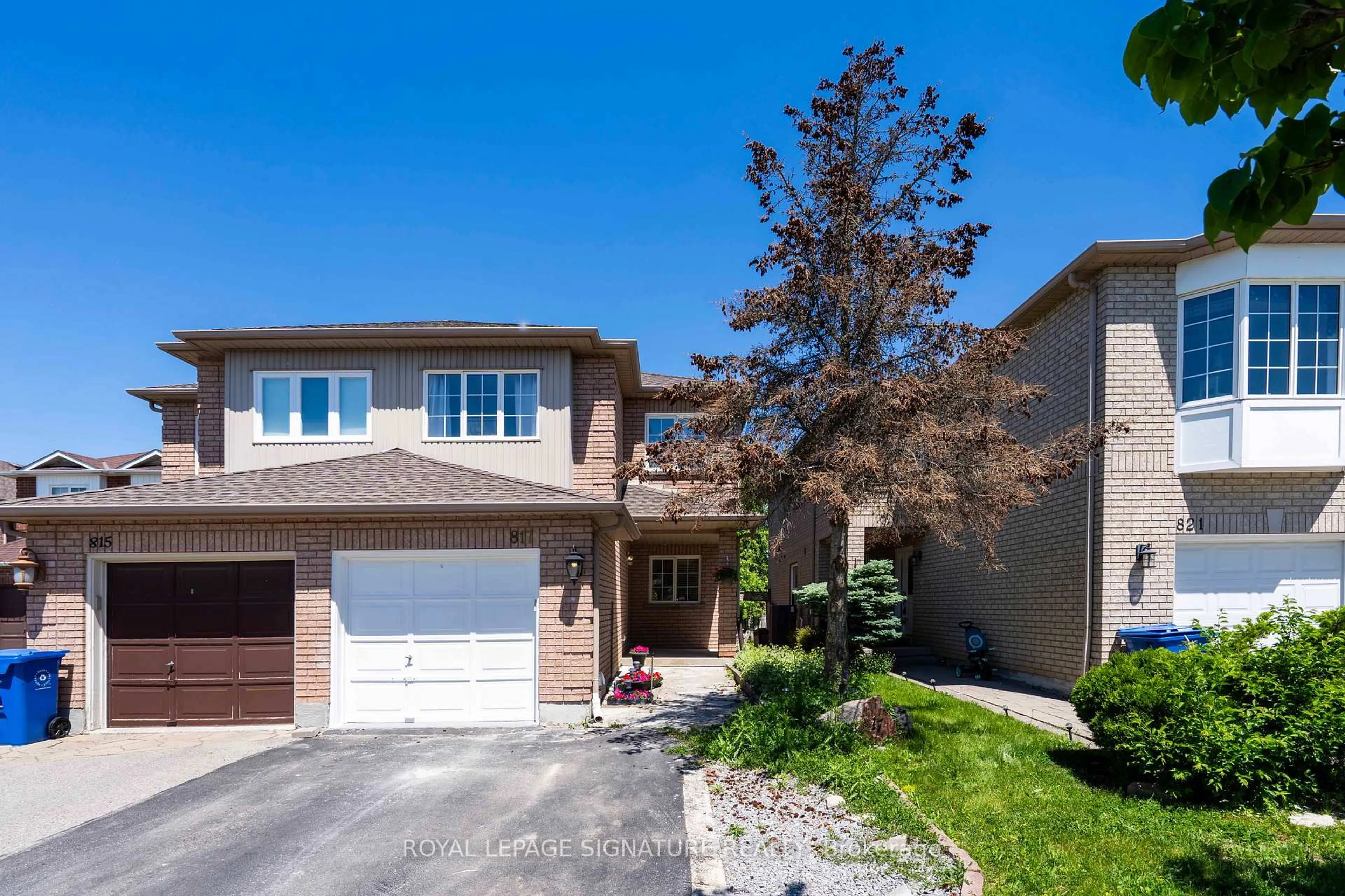Home with brick exterior material, street for 817 Pucks Pl, Newmarket Ontario L3X 2K8