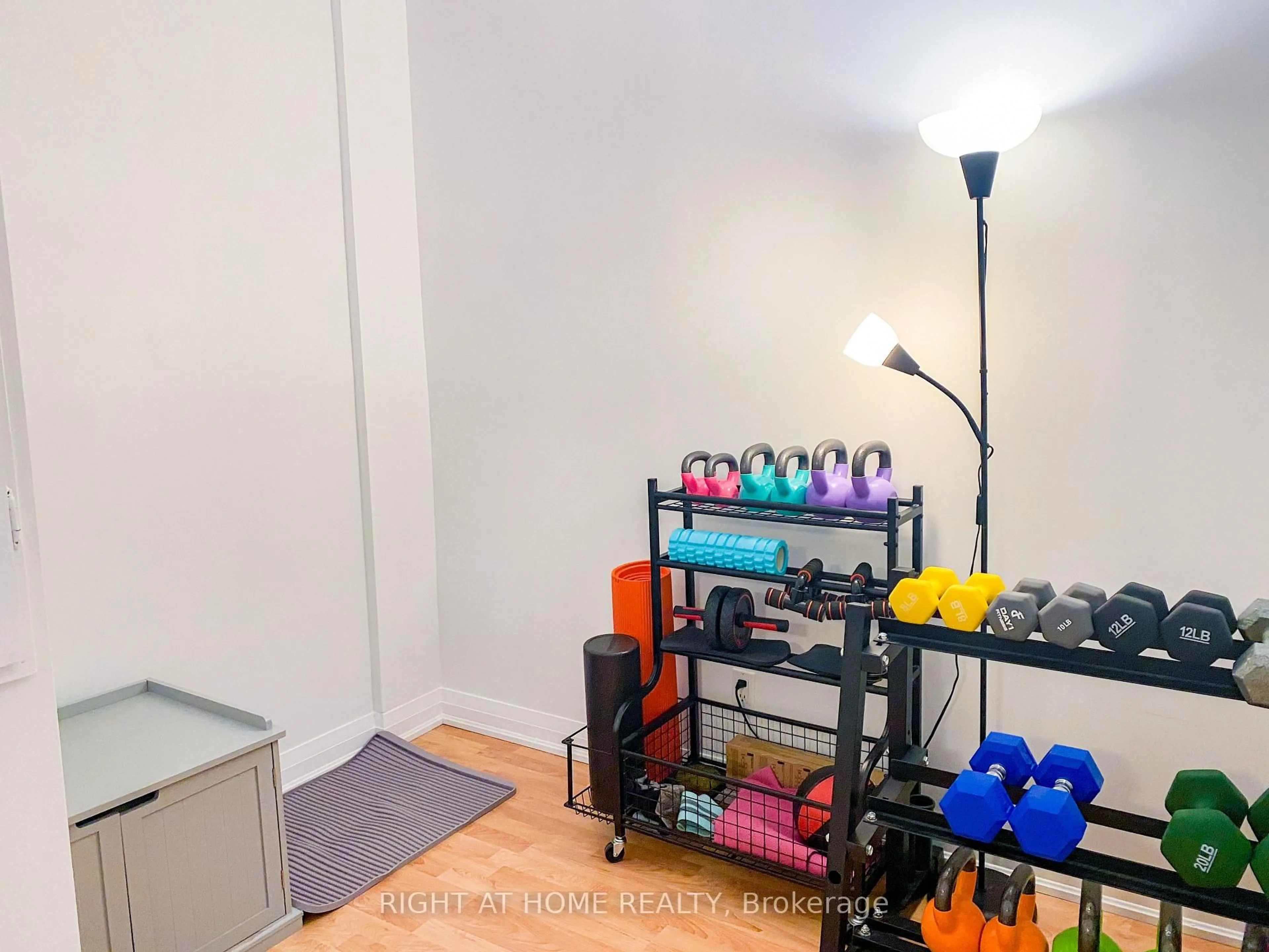 Gym or fitness room for 35 Hunt Ave #404, Richmond Hill Ontario L4C 4H1