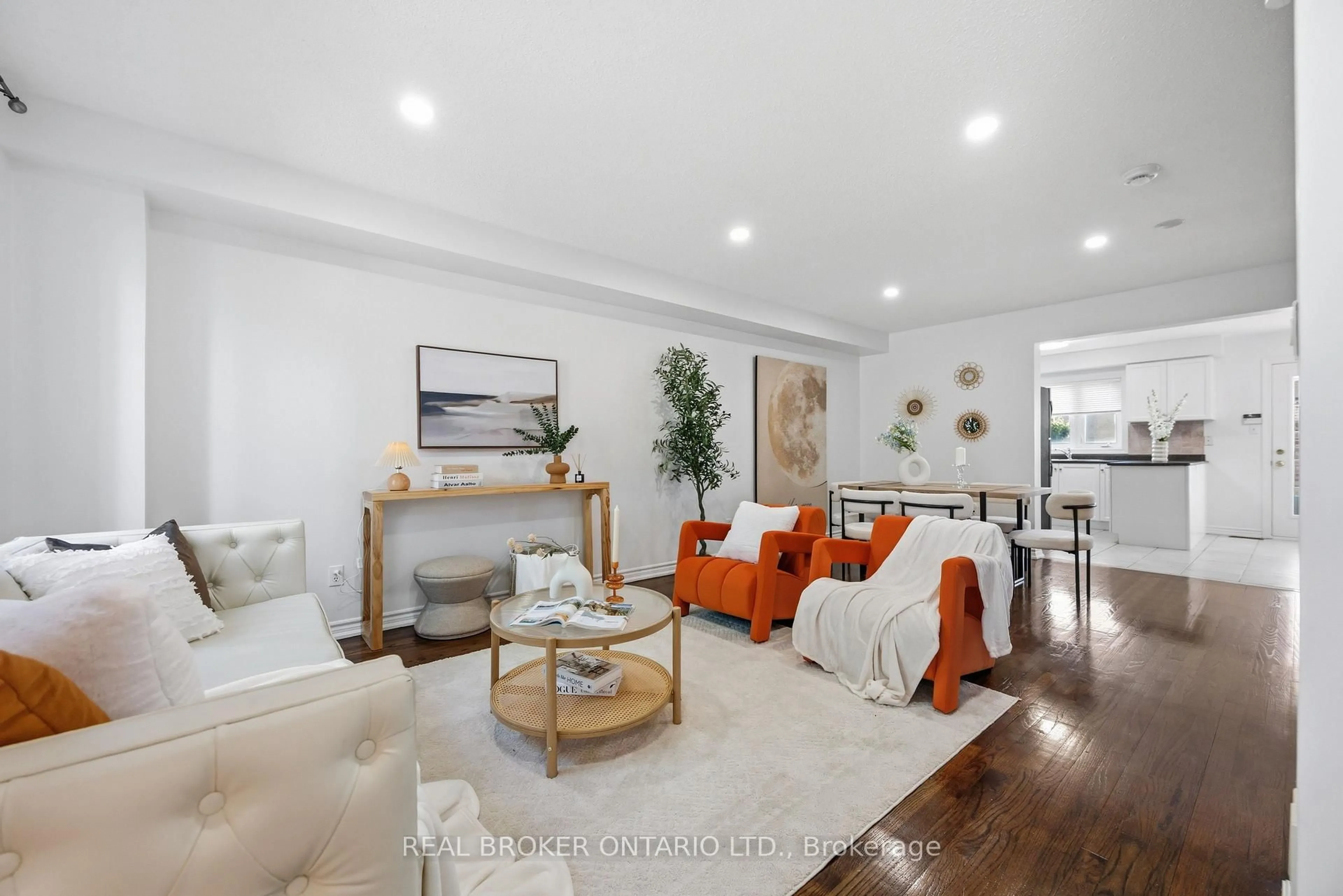 Living room with furniture, unknown for 161 South Unionville Ave, Markham Ontario L3R 5X6