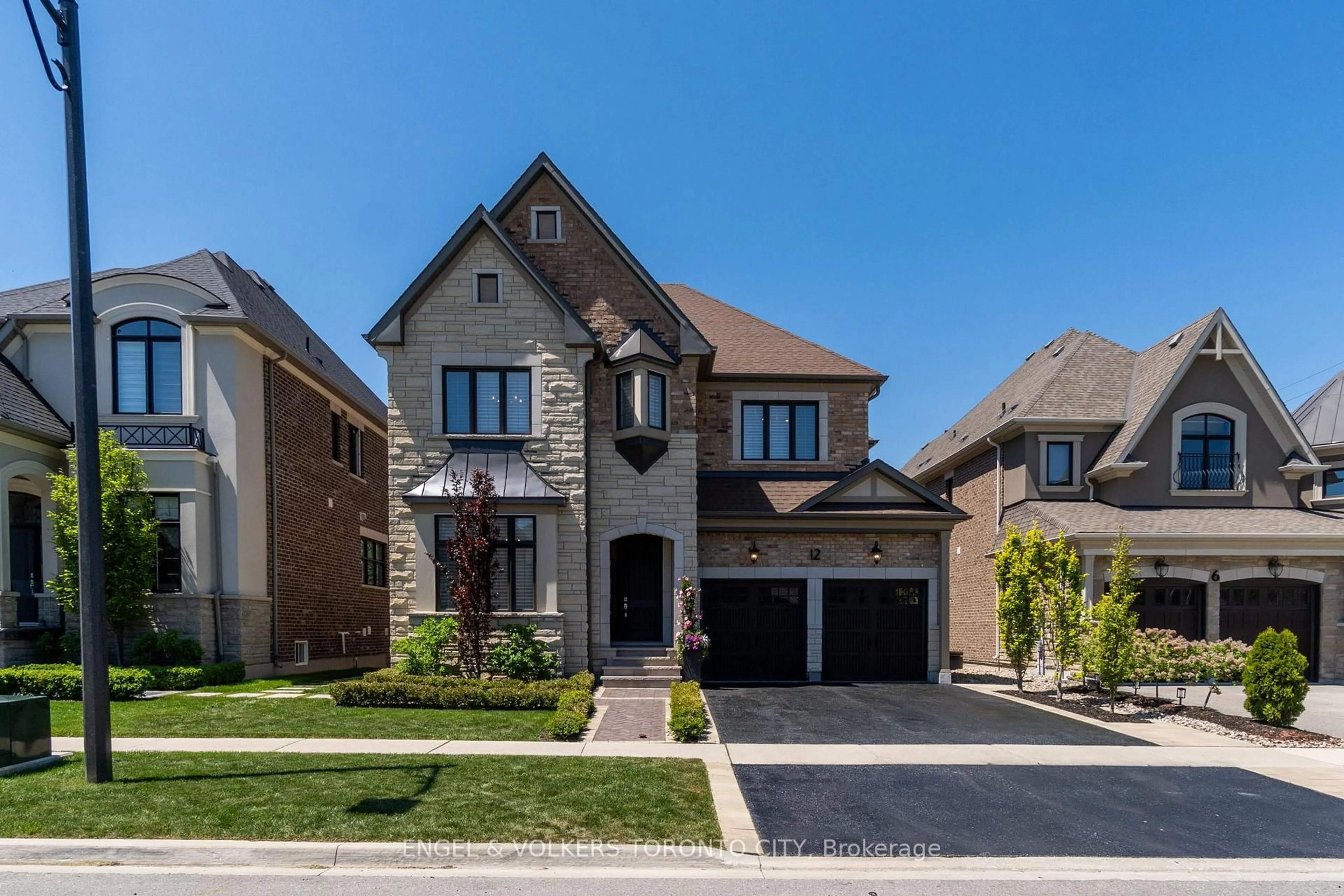 Home with brick exterior material, street for 12 Cairns Gate, King Ontario L7B 0P5