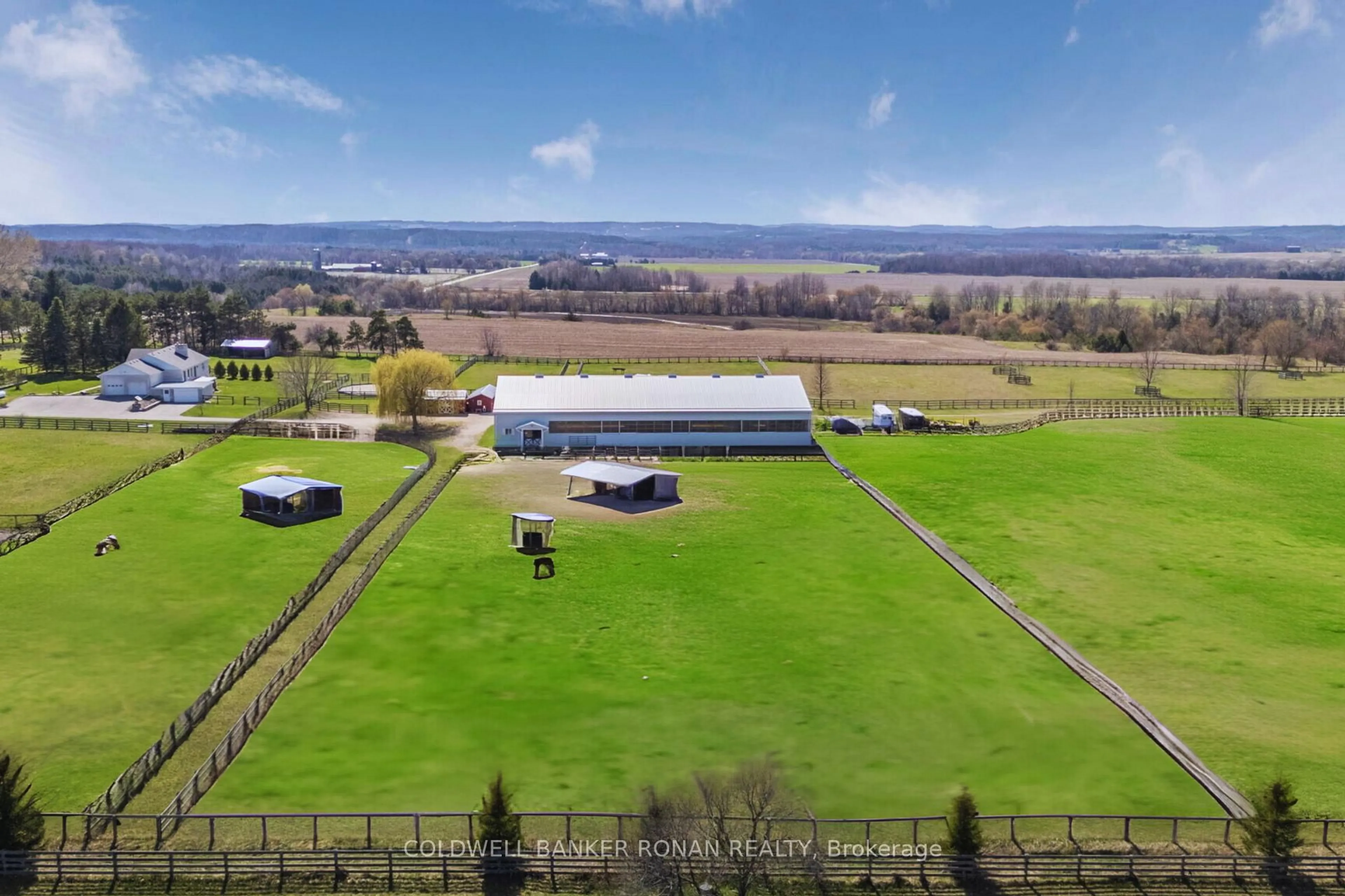 A pic from outside/outdoor area/front of a property/back of a property/a pic from drone, unknown for 8058 20th Sdrd, Adjala-Tosorontio Ontario L0G 1L0