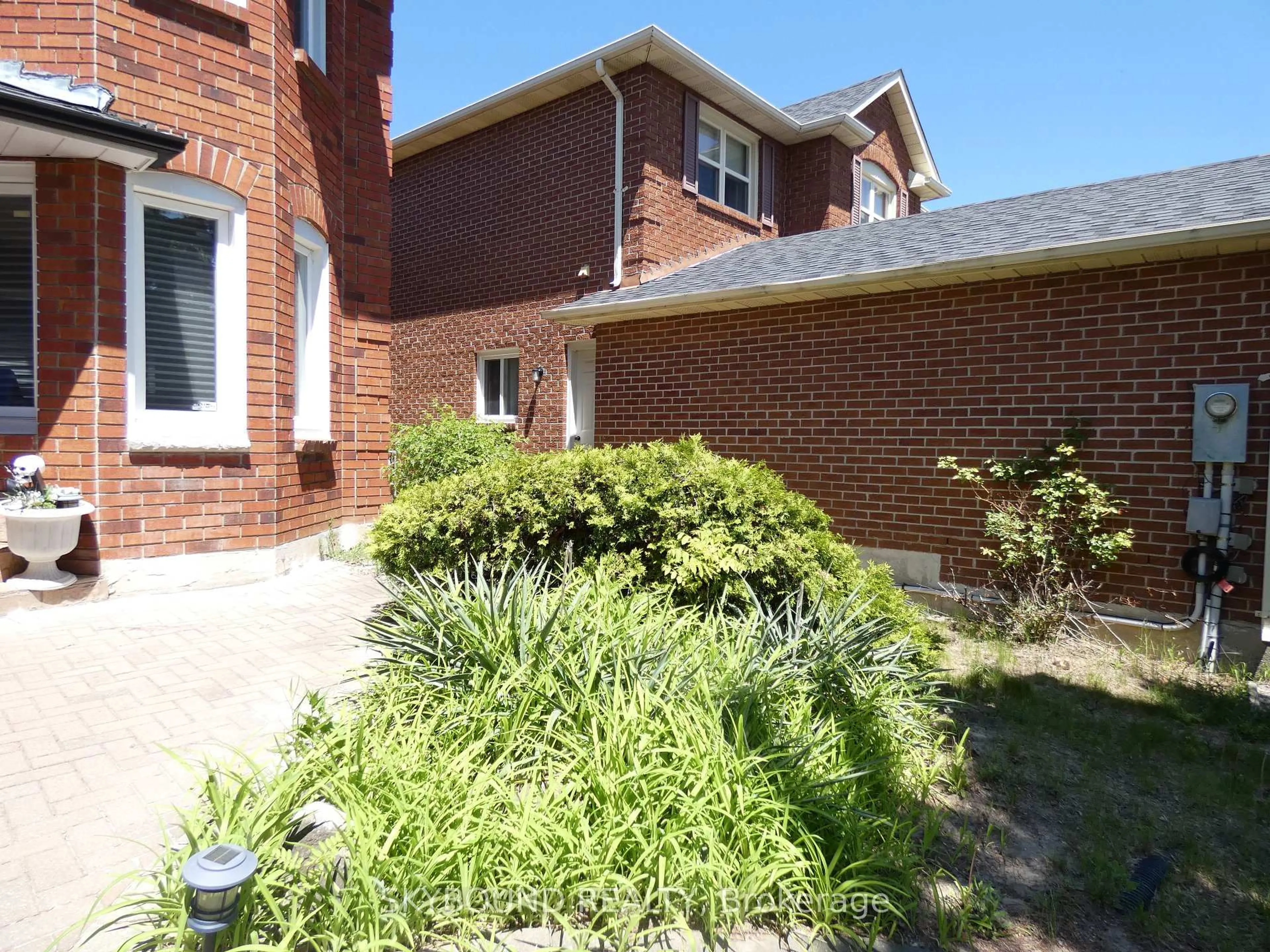 Home with brick exterior material, street for 362 Conley St, Vaughan Ontario L4J 6S4
