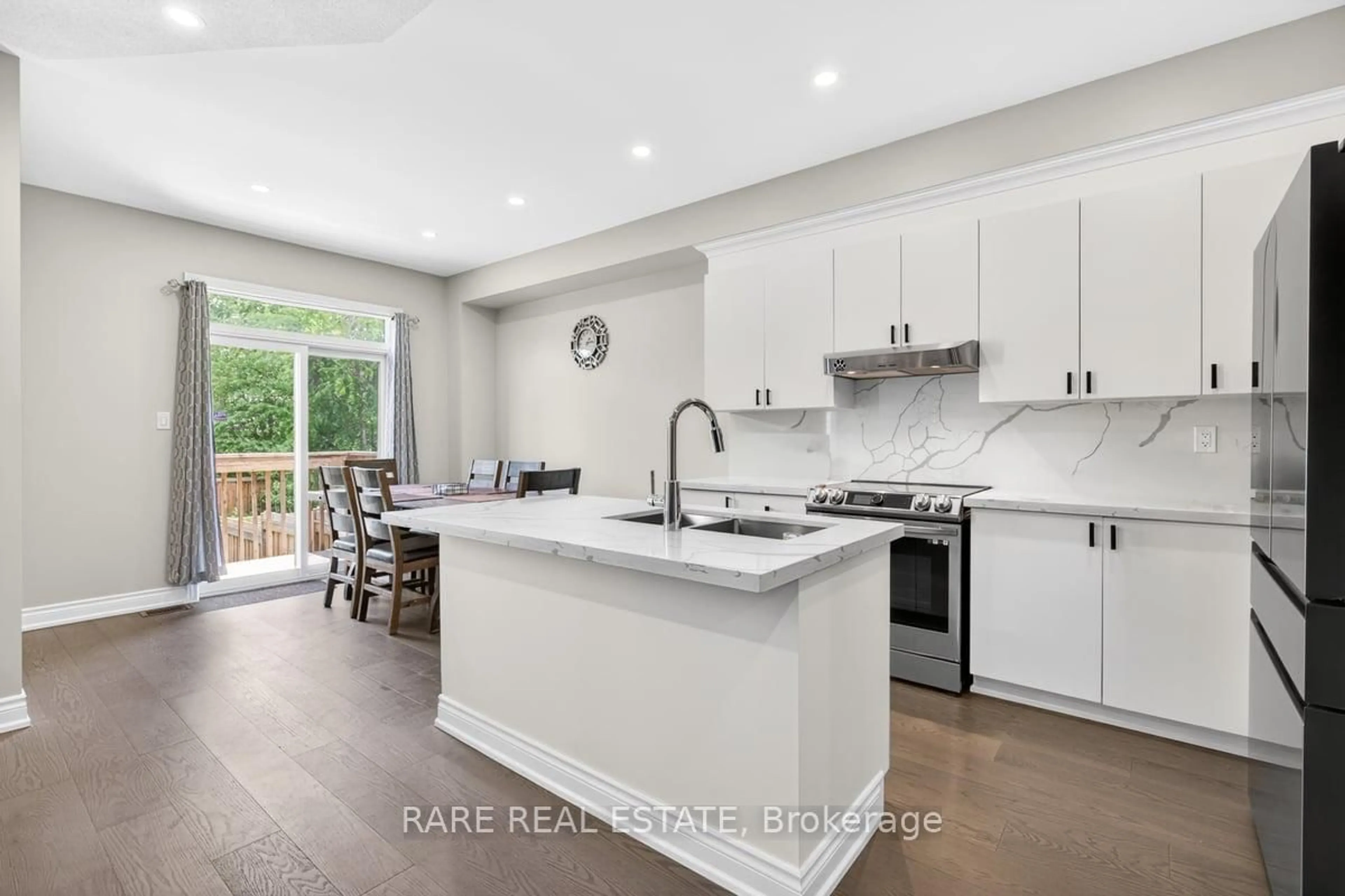 Open concept kitchen, unknown for 47 Greenwood Dr, Essa Ontario L0M 1B4