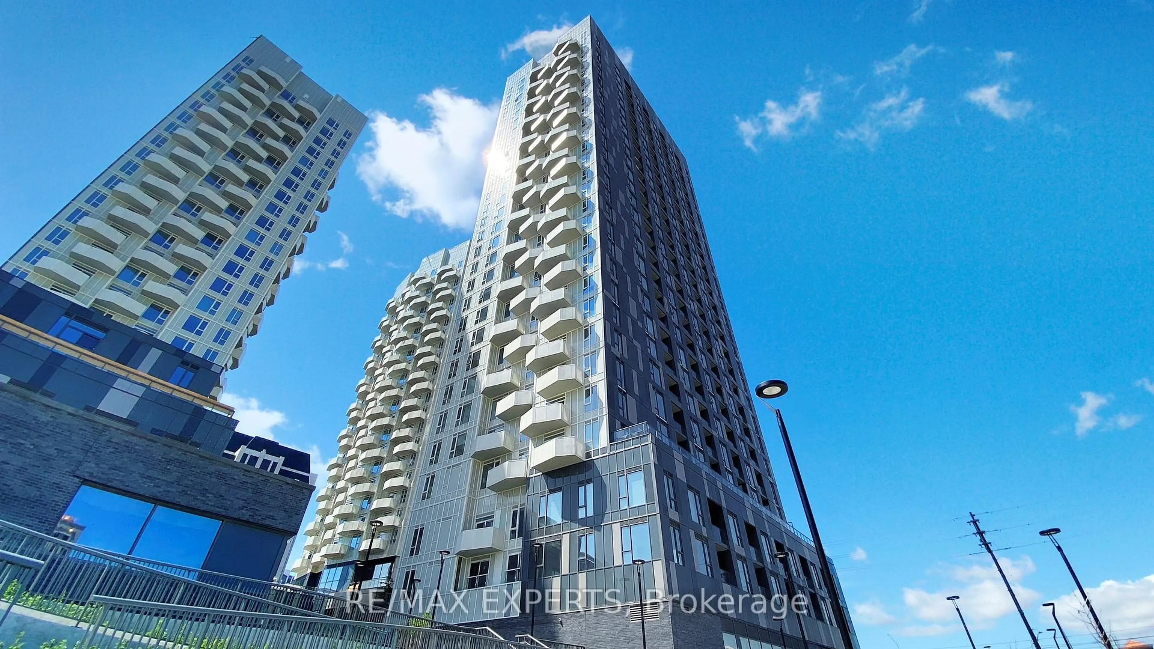 A pic from outside/outdoor area/front of a property/back of a property/a pic from drone, city buildings view from balcony for 498 Caldari Rd #618, Vaughan Ontario L4K 0R6