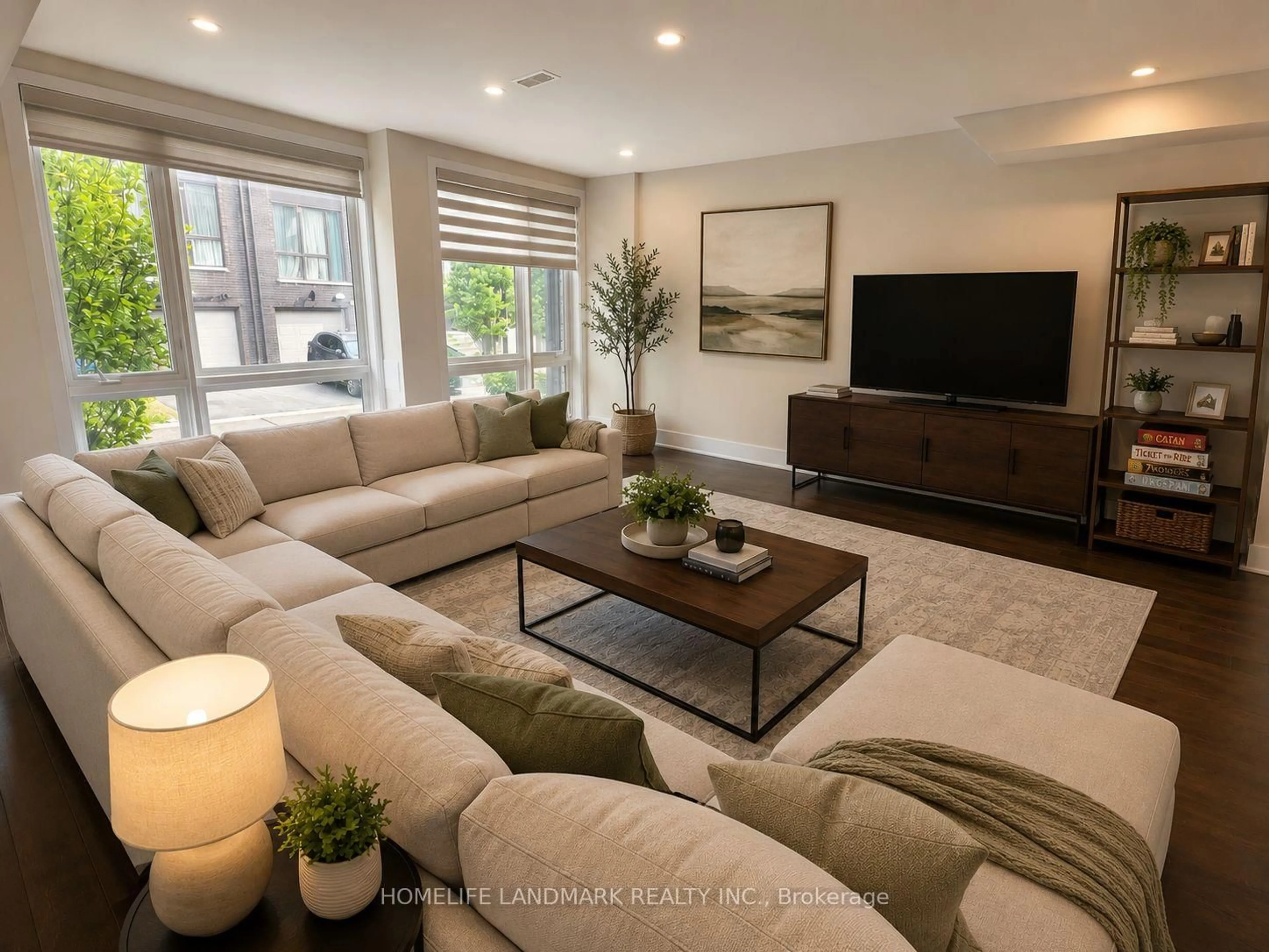 Living room with furniture, unknown for 27 Thorncrest Dr, Vaughan Ontario L4J 0K1