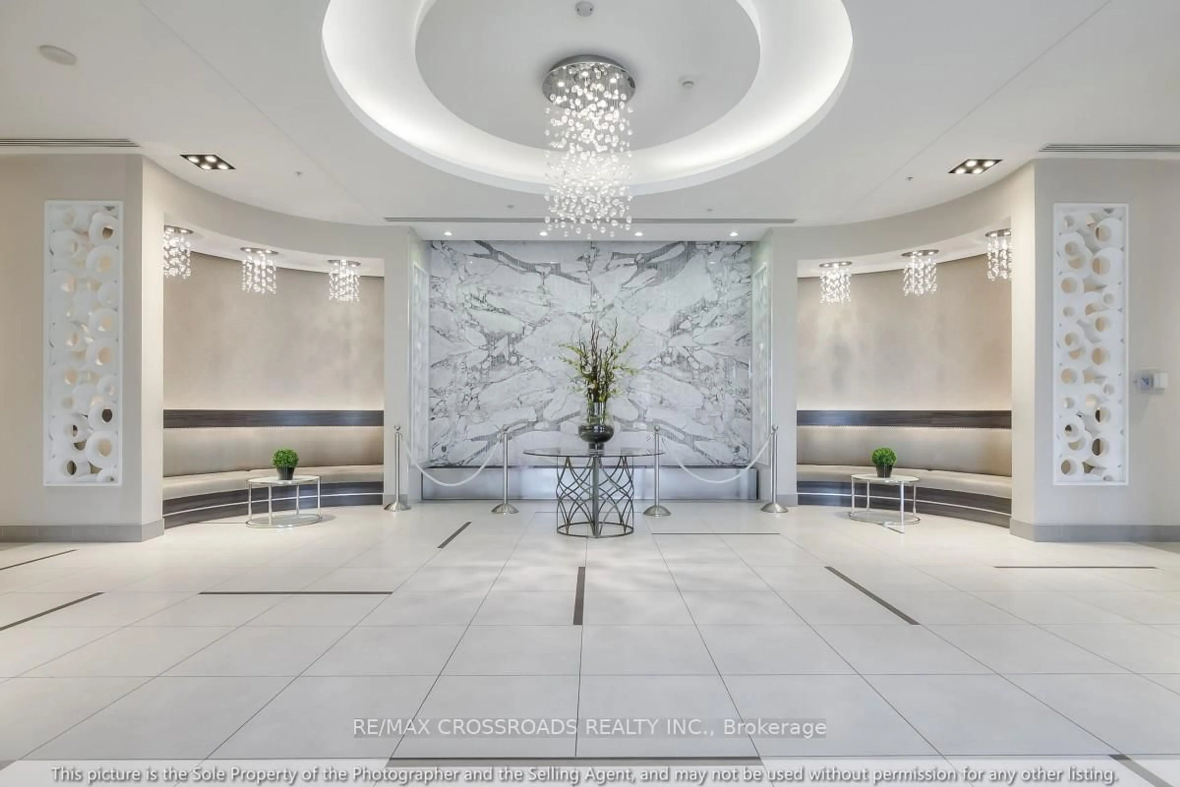 Lobby for 85 North Park Rd #LPH 06, Vaughan Ontario L4J 0H9