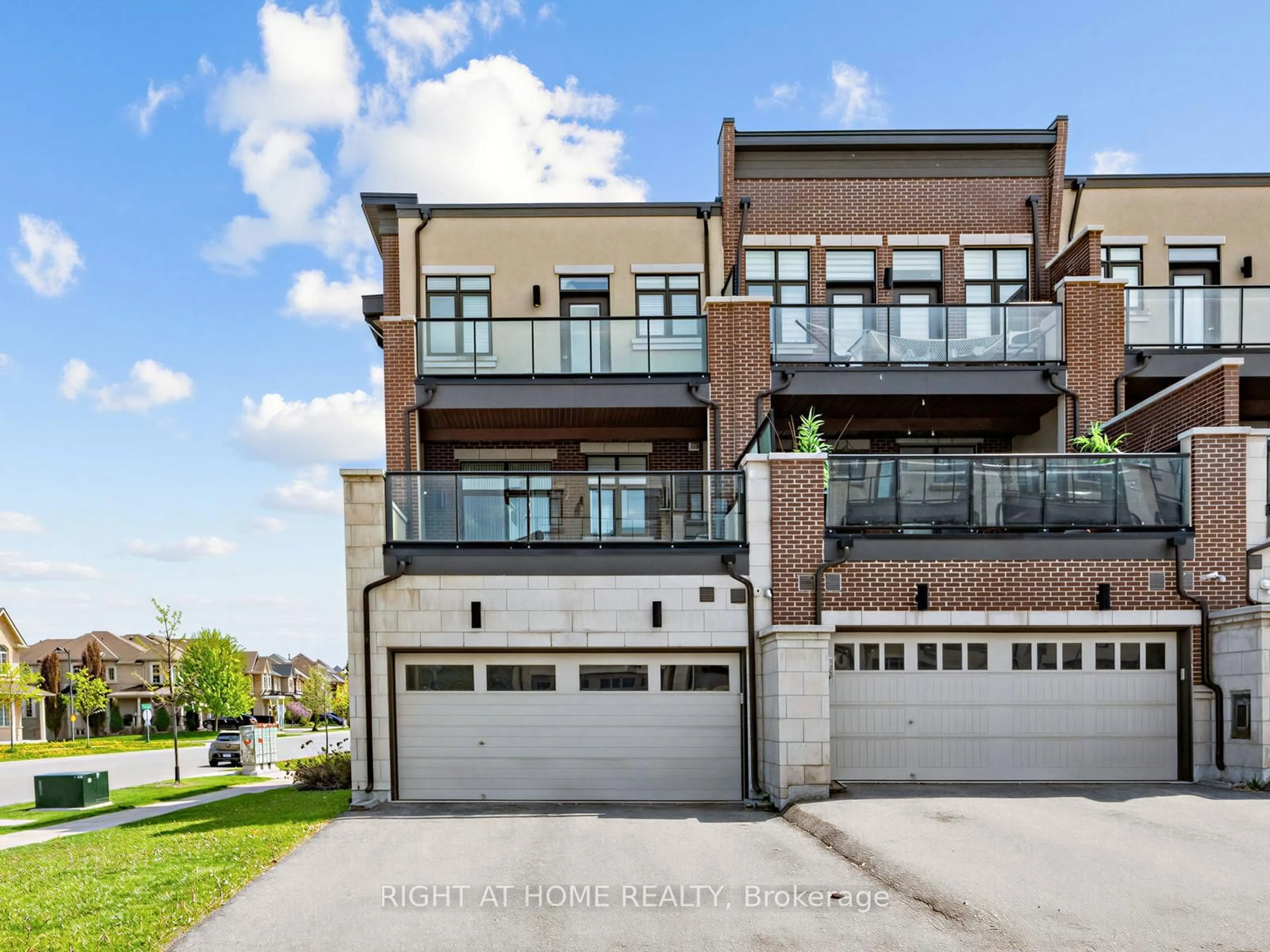 Home with brick exterior material, street for 88 Crimson Forest Dr, Vaughan Ontario L6A 4Z8