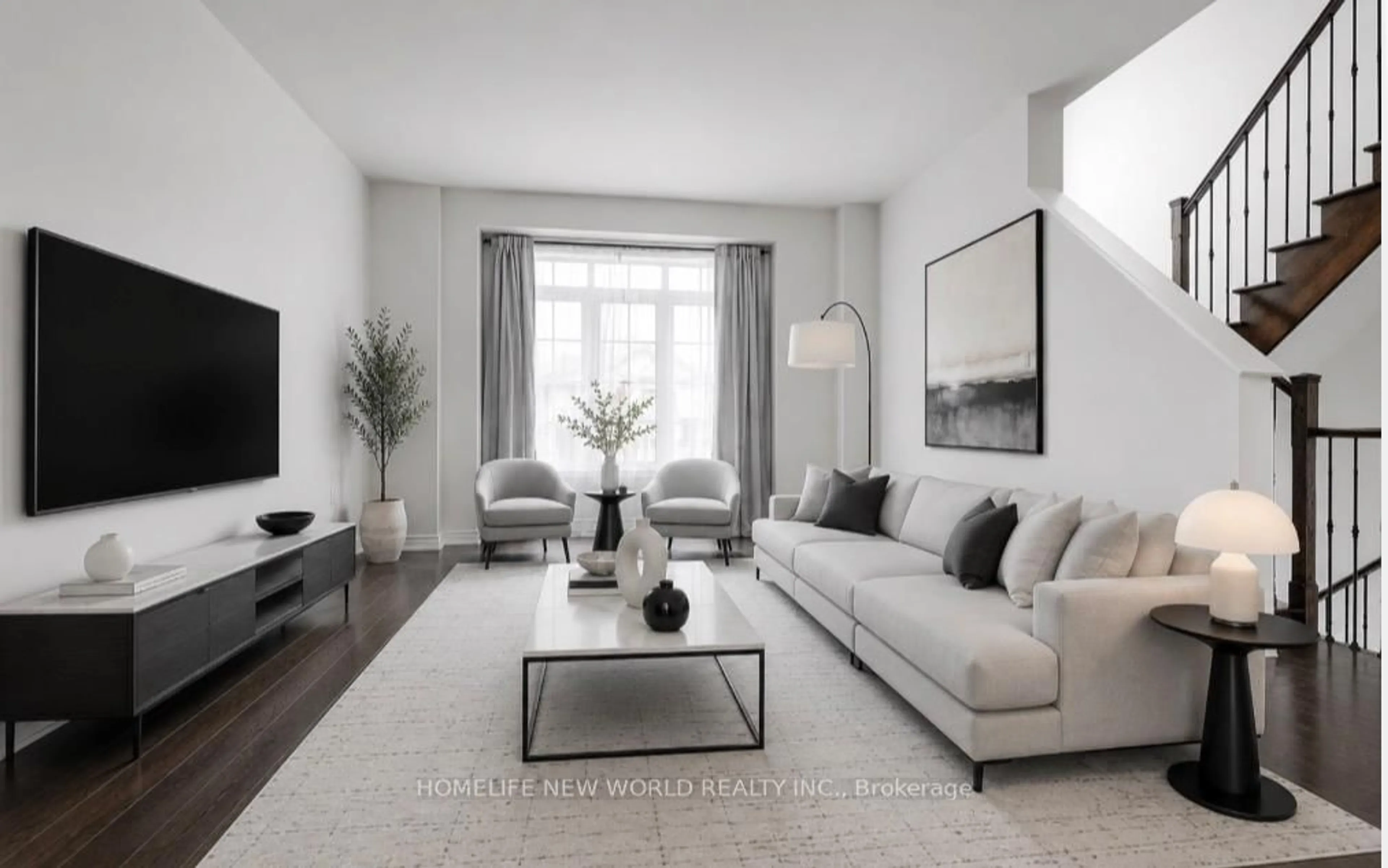 Living room with furniture, unknown for 9 Falconridge Terr, East Gwillimbury Ontario L9N 0R2