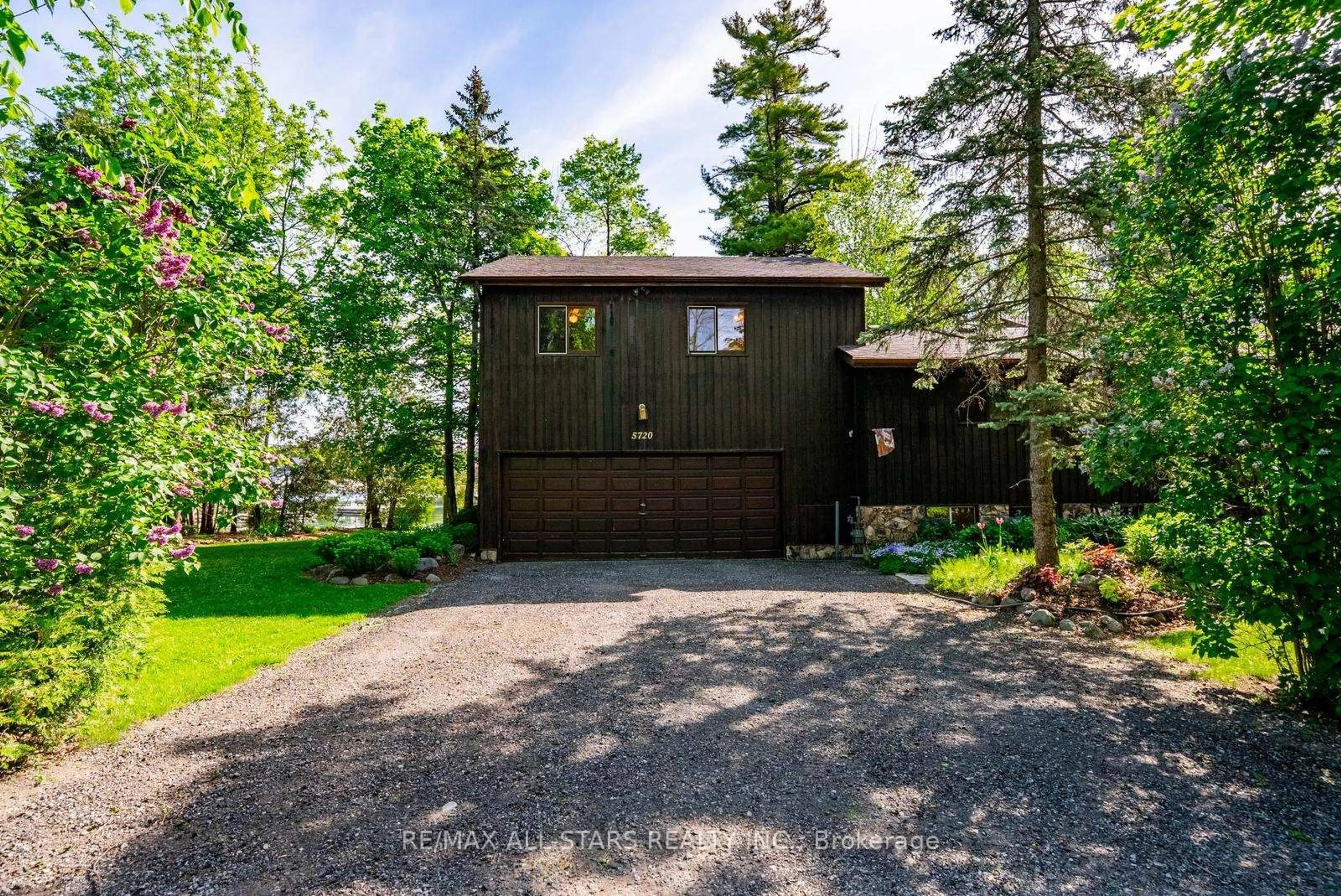 Unknown for 5720 Lakeshore Rd, Whitchurch-Stouffville Ontario L4A 2Z4