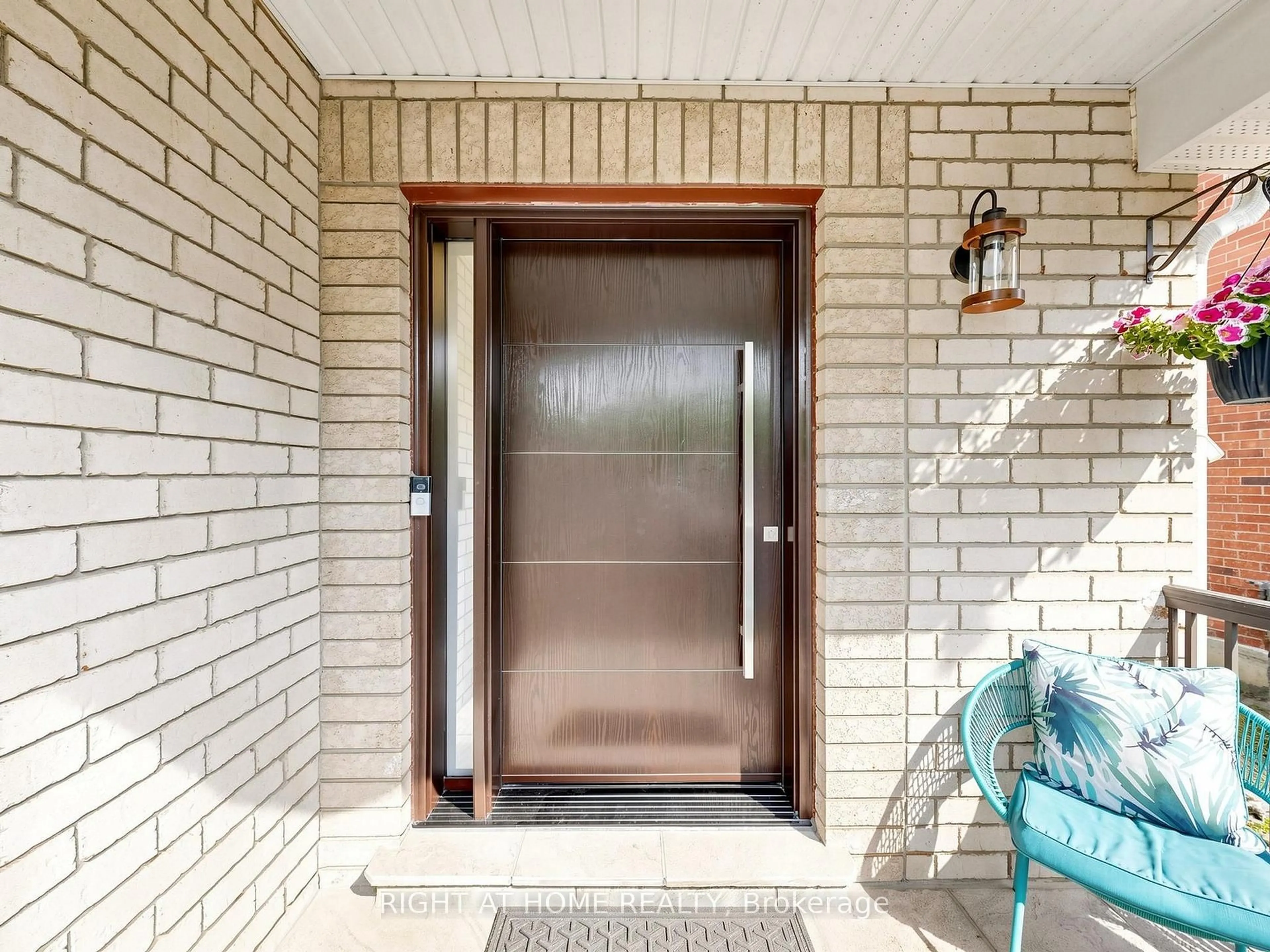 Indoor entryway for 31 National Pine Dr, Vaughan Ontario L6A 3M2