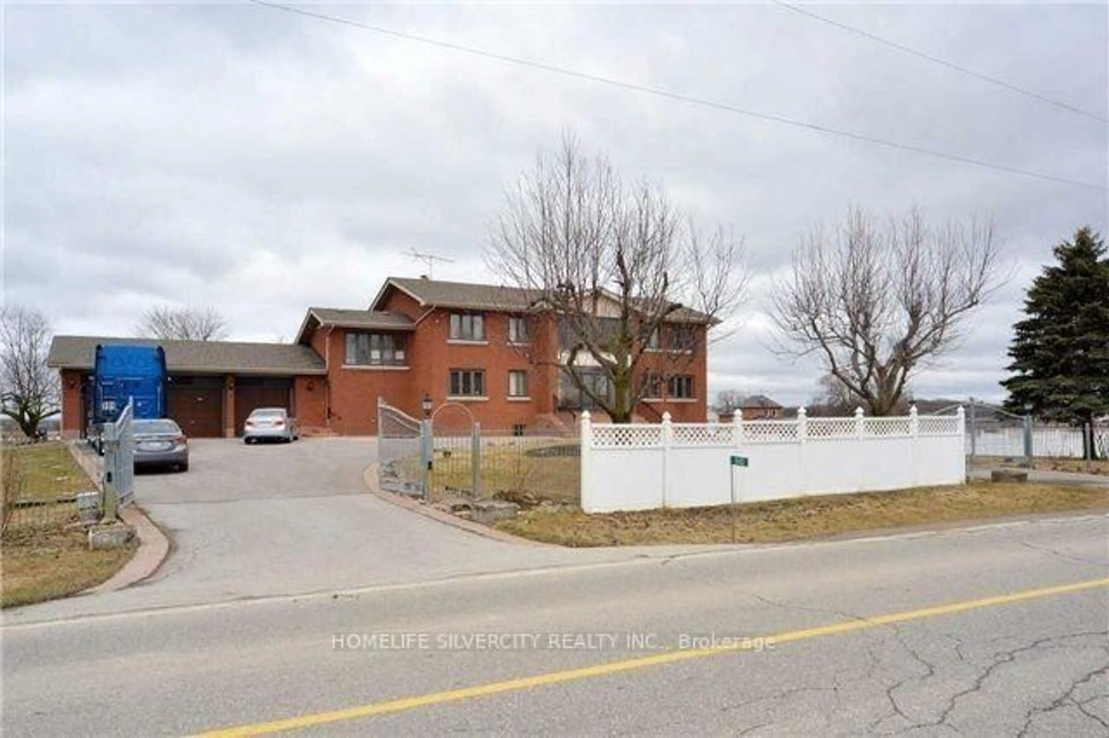 Unknown for 11140 Huntington Rd, Vaughan Ontario L0J 1C0