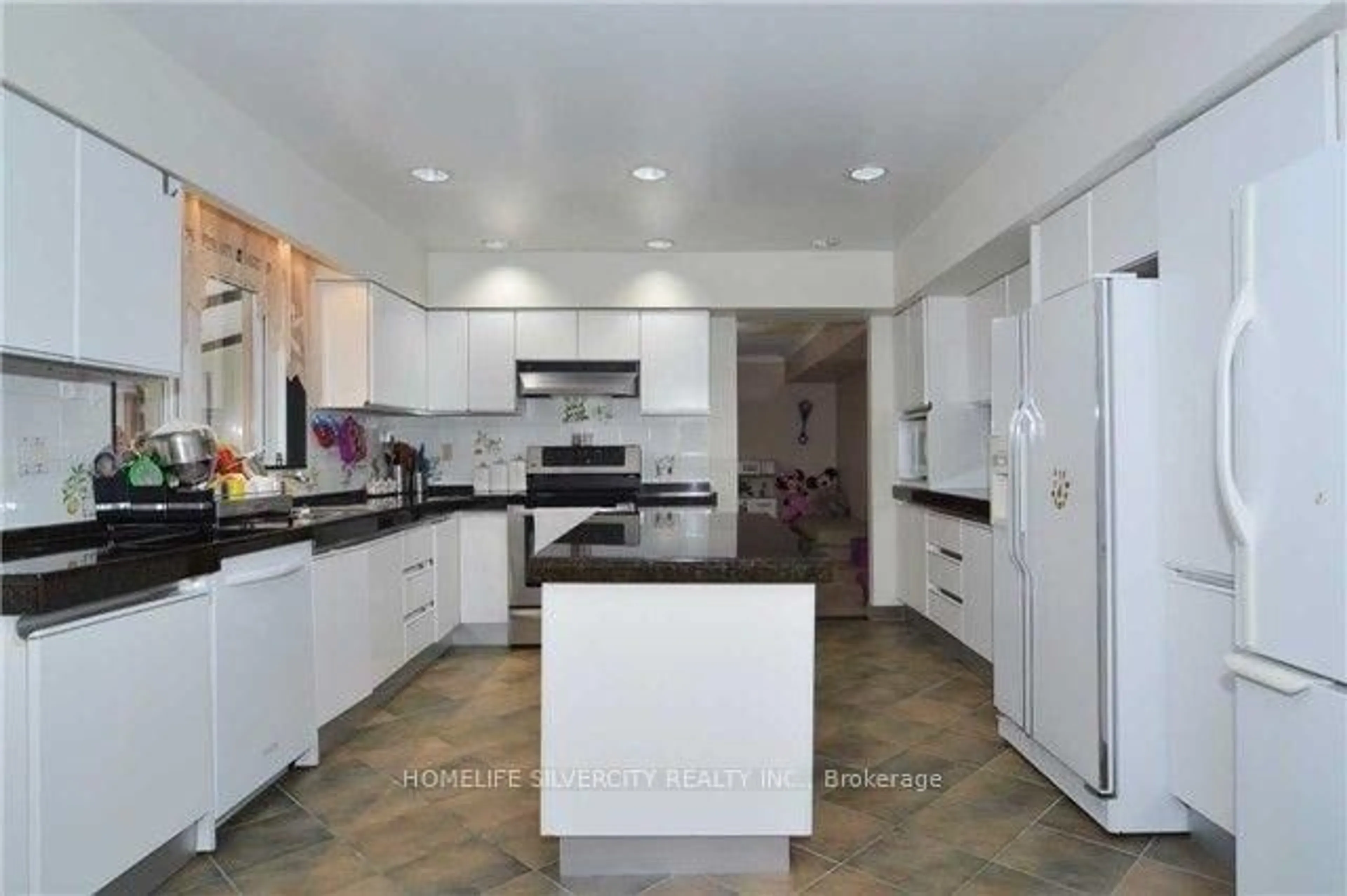 Unknown for 11140 Huntington Rd, Vaughan Ontario L0J 1C0
