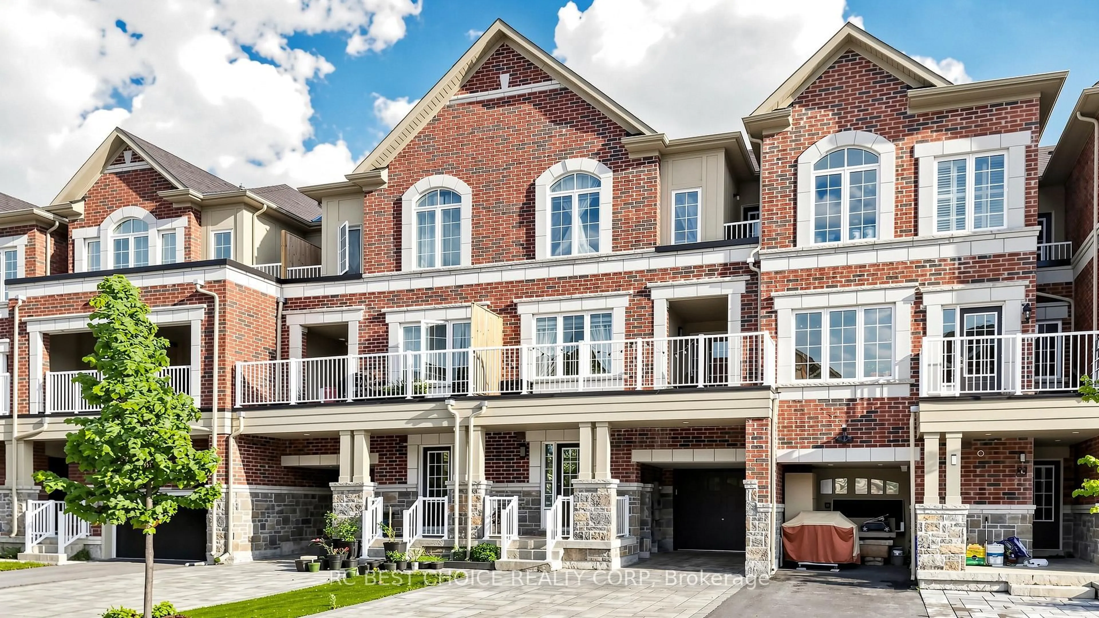 Home with brick exterior material, street for 81 Ness Dr, Richmond Hill Ontario L4S 0K8