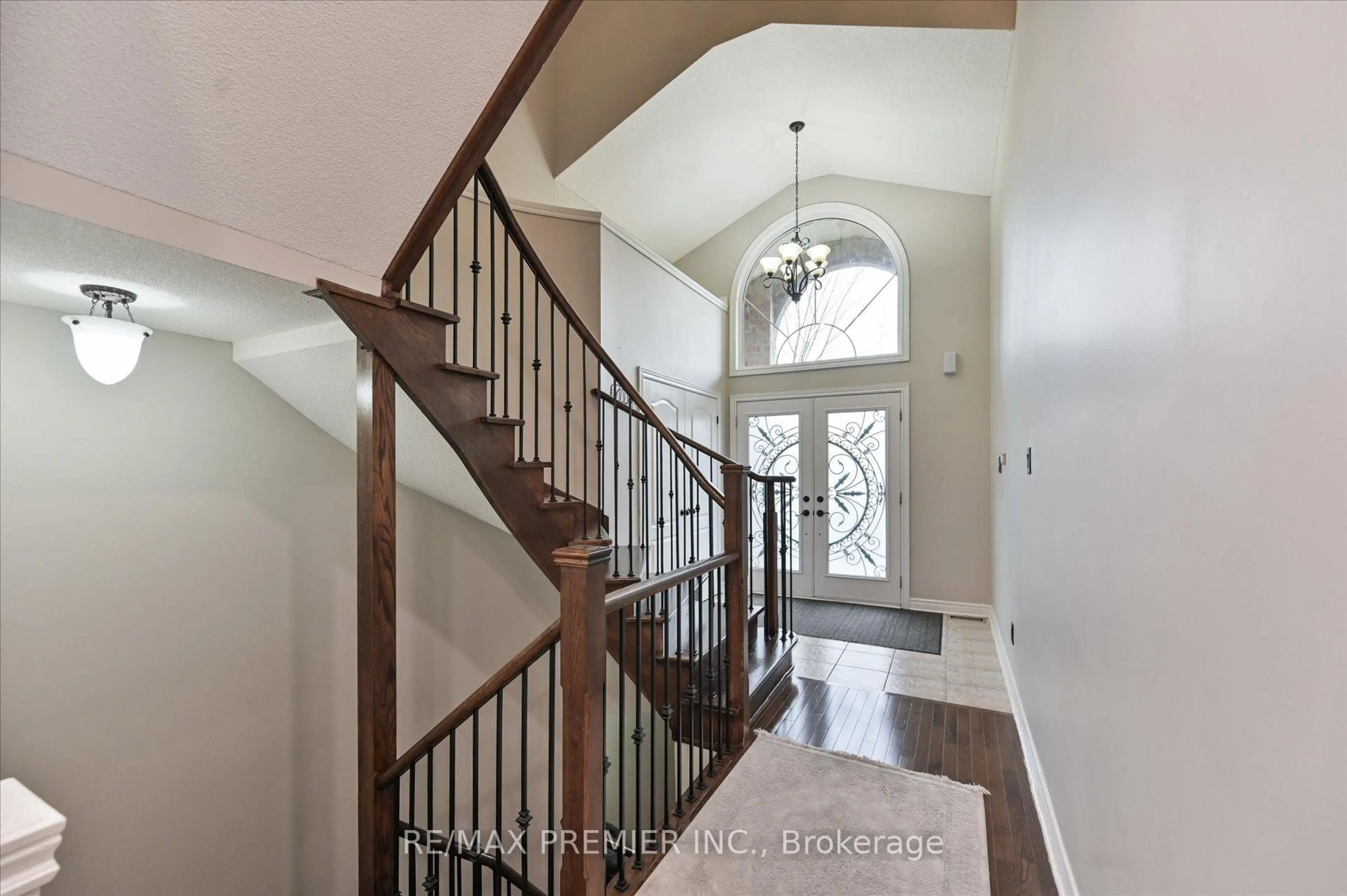 Unknown for 170 Ascalon Dr, Vaughan Ontario L6A 0M8
