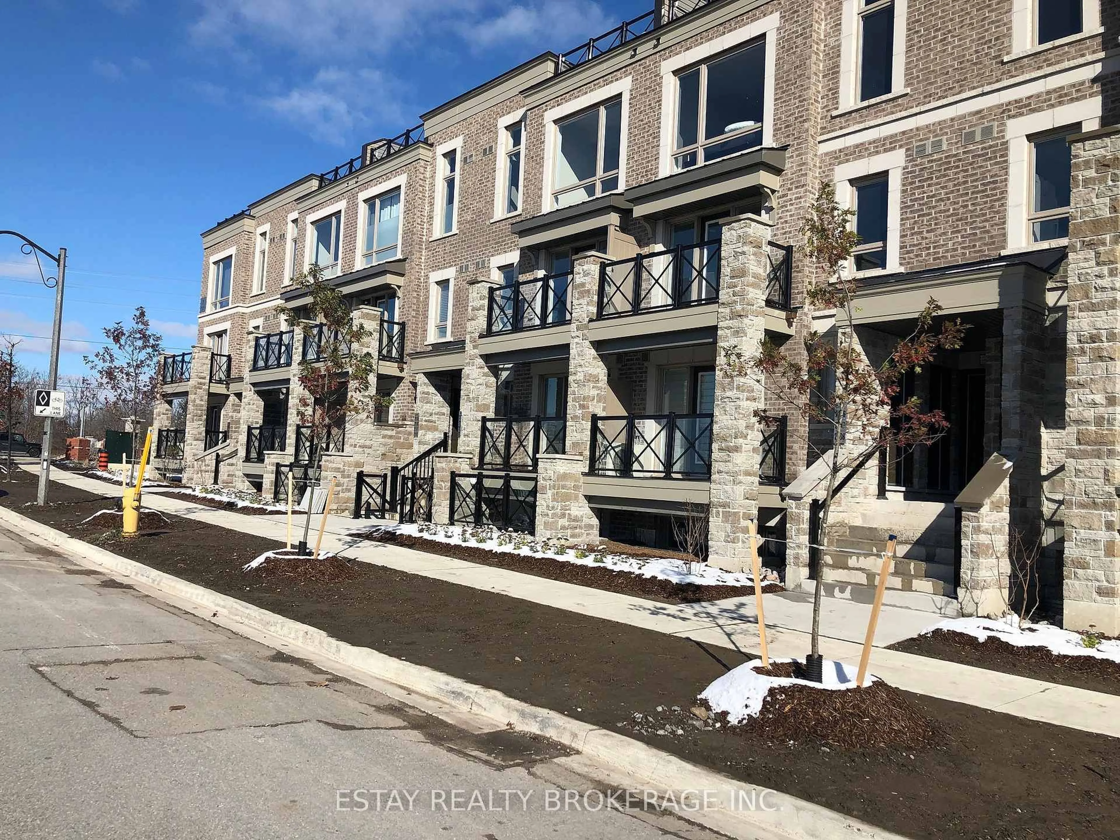 Unknown for 2 Westmeath Lane #2118, Markham Ontario L6B 1N5