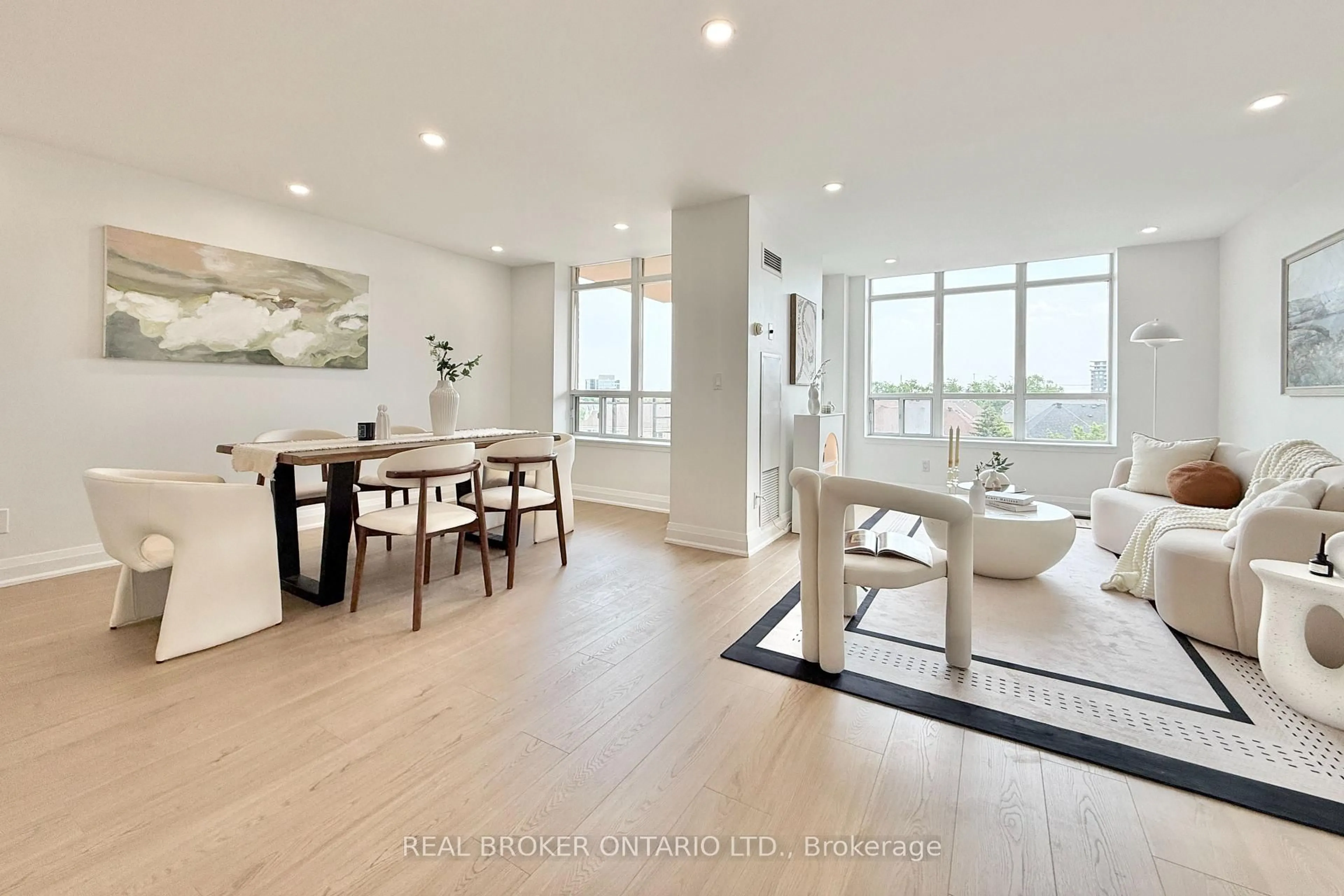 Unknown for 130 Pond Dr #611, Markham Ontario L3T 7W5