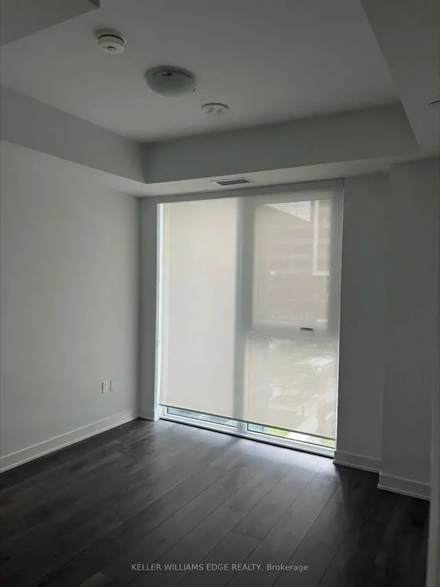 105 Oneida Cres #401, Richmond Hill 5