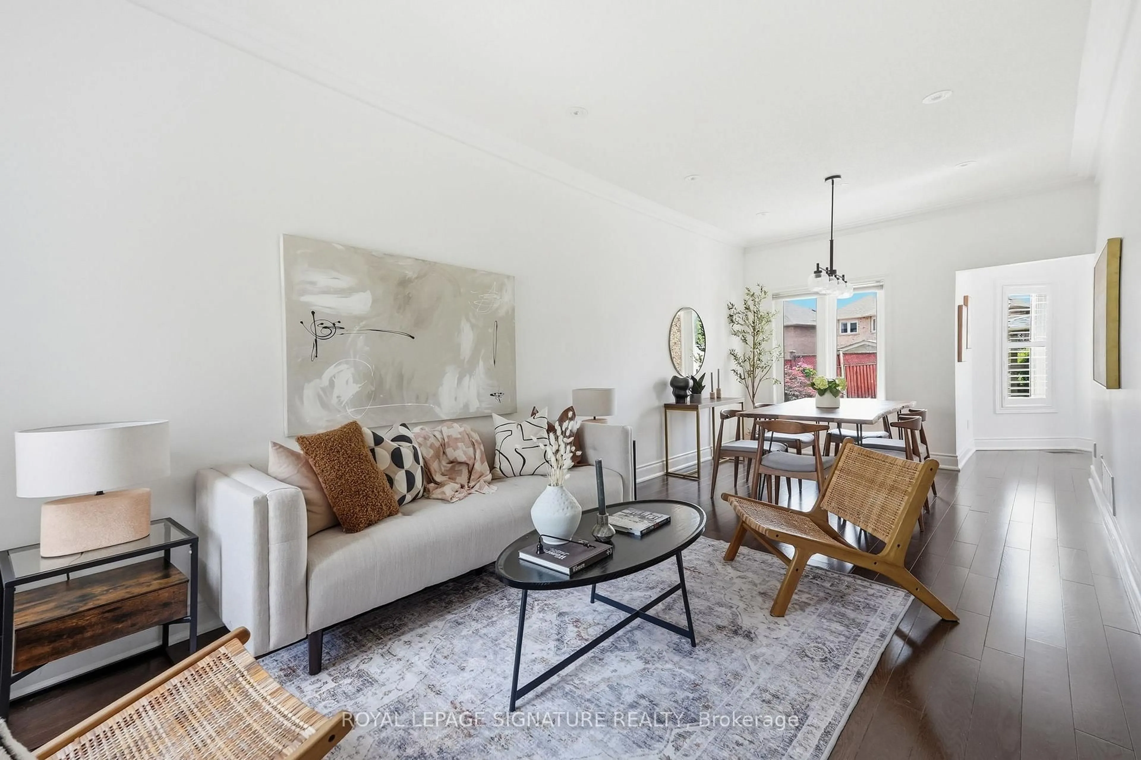 Living room with furniture, unknown for 45 Oban Ave, Vaughan Ontario L6A 2E2