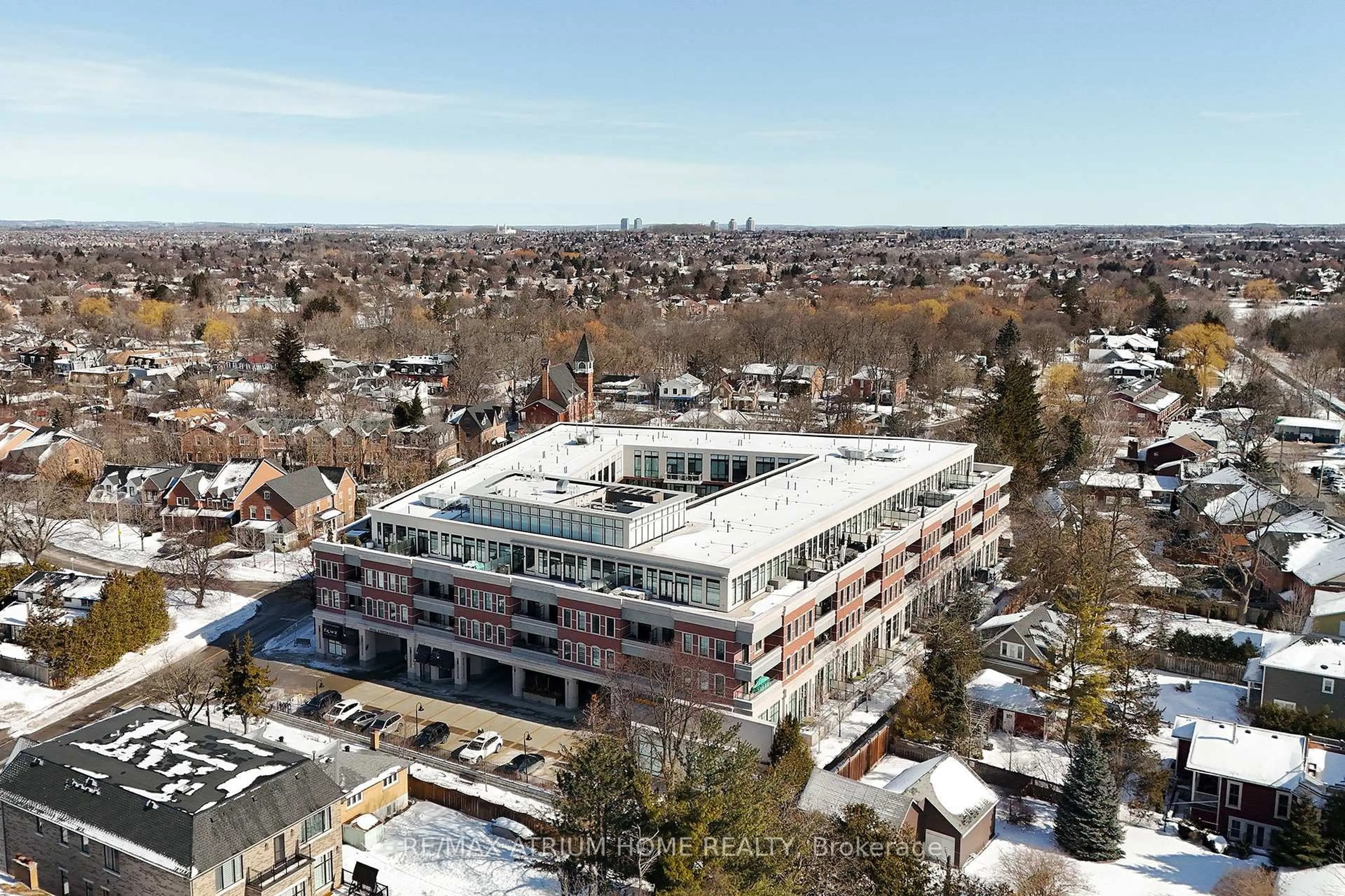 A pic from outside/outdoor area/front of a property/back of a property/a pic from drone, building for 20 Fred Varley Dr #324, Markham Ontario L3R 1S4