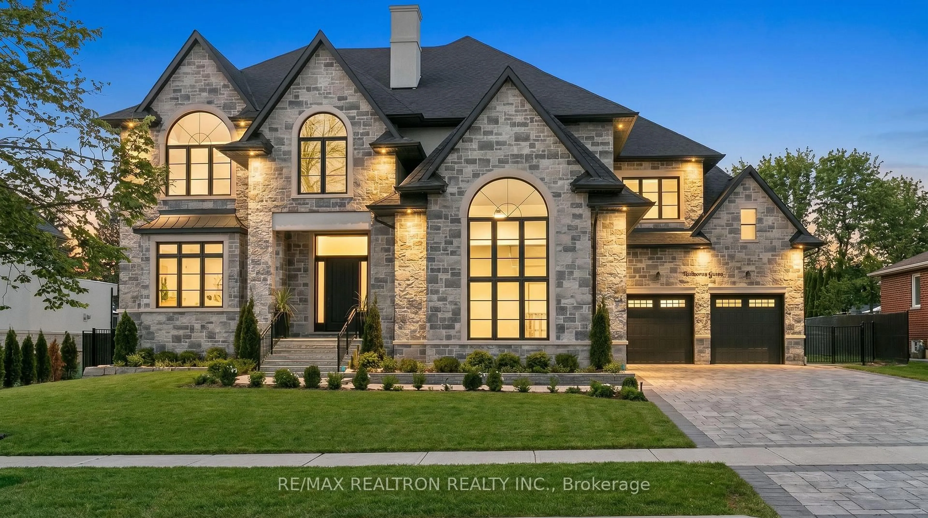 Home with brick exterior material, unknown for 76 Burton Grve, King Ontario L7B 1C6